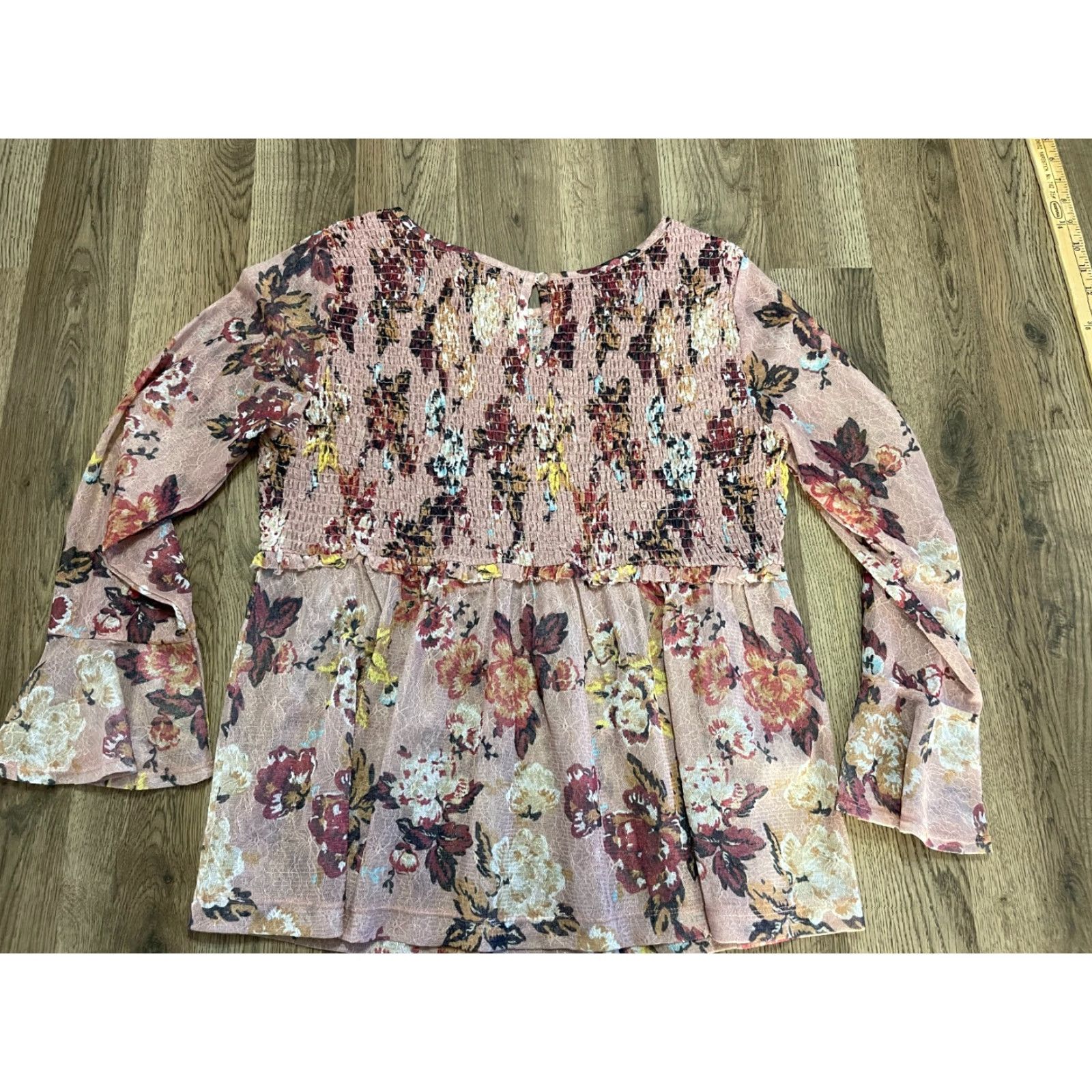 Vintage Monroe and Main Blouse Women's Size Large Pink Floral Long Sleeve Smocked Size L / US 10 / IT 46 - 2 Thumbnail
