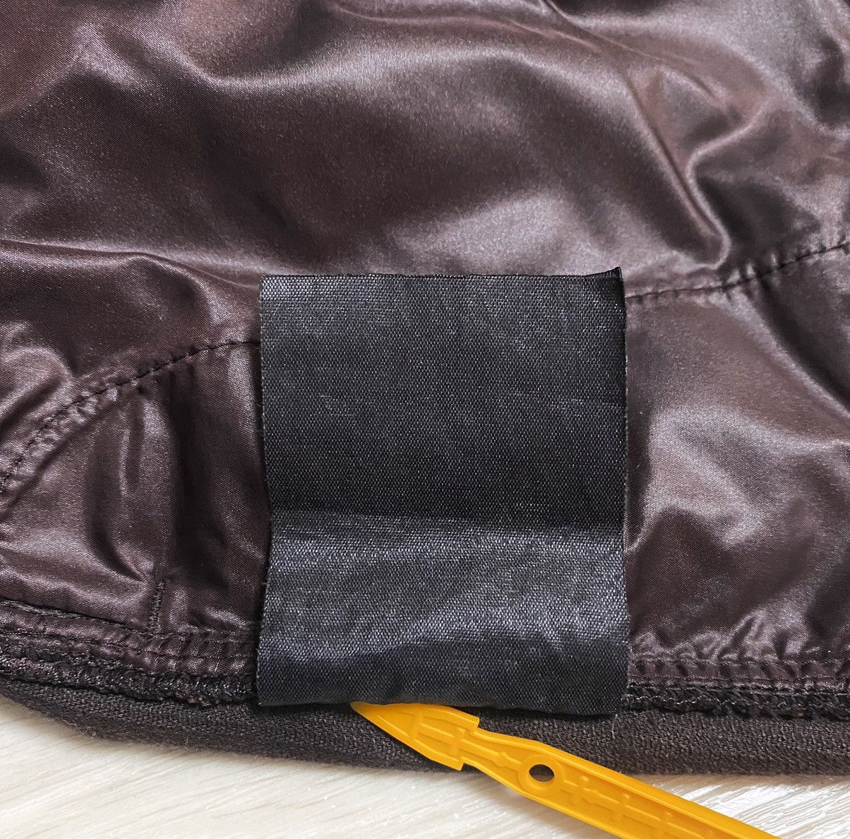 Prada Vintage Prada Linea Rossa Brown Corduroy Velvet Loose Pants Size 30" / US 8 / IT 44 - 18 Thumbnail