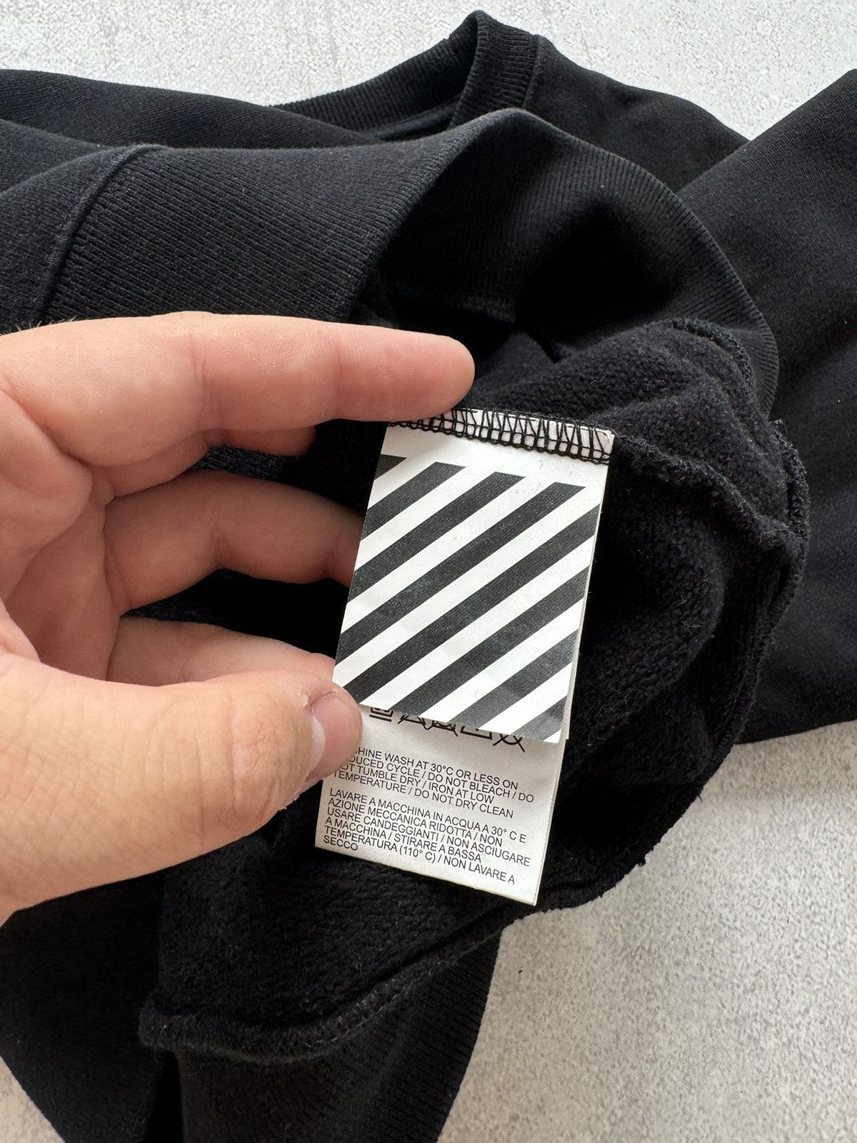 Designer × Off-White Off-White Black Sweatshirt Acrylic Arrow Big Logo Size US L / EU 52-54 / 3 - 15 Thumbnail