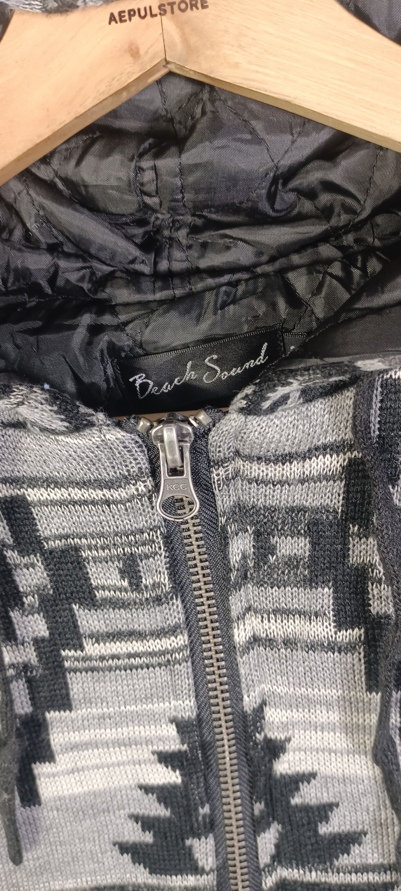Vintage Beach Sound Surf Puffer Hoodie
