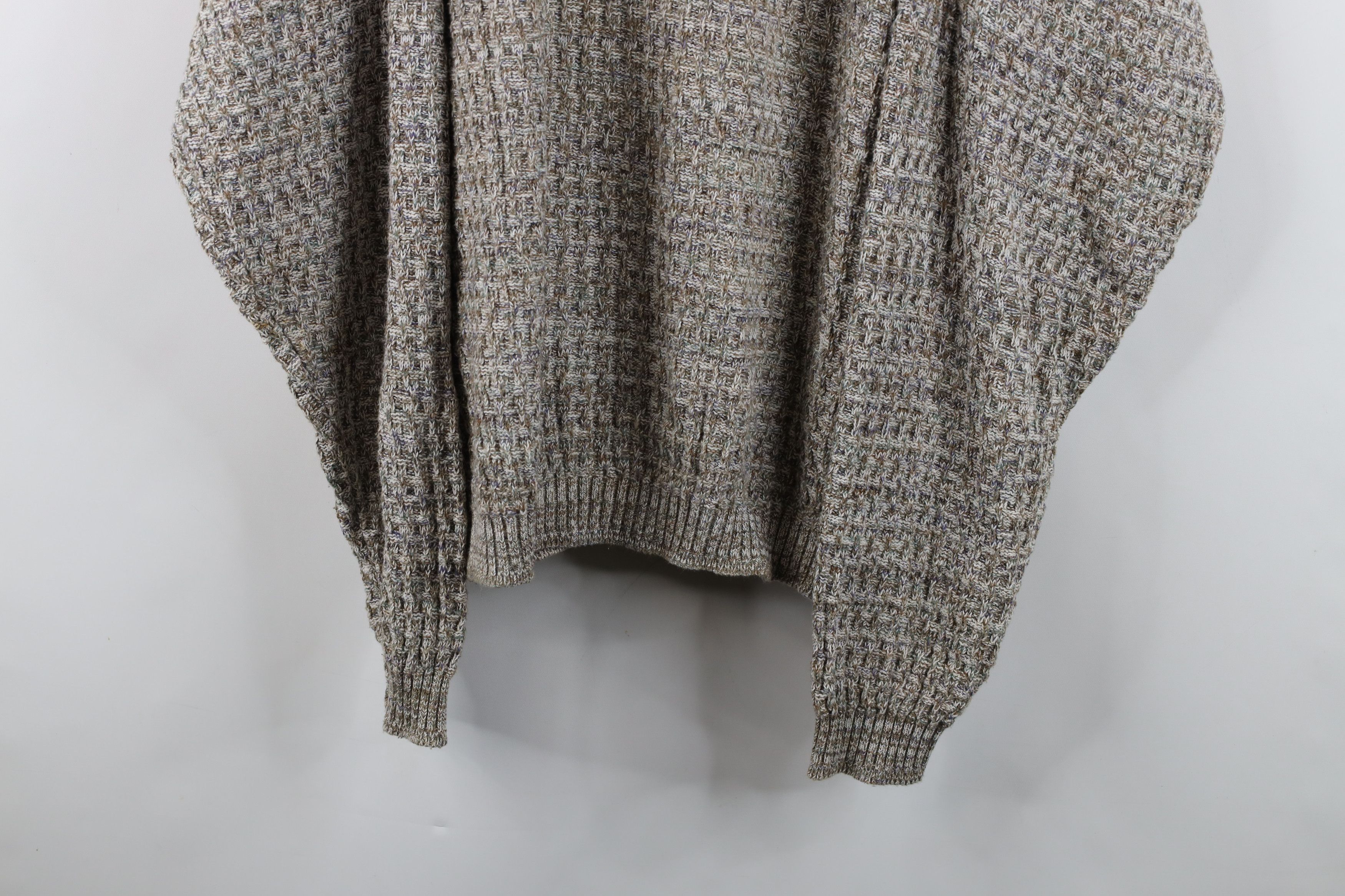 Vintage Vintage 90s Streetwear Framed Ribbed Knit V-Neck Sweater USA Size US XXL / EU 58 / 5 - 3 Thumbnail