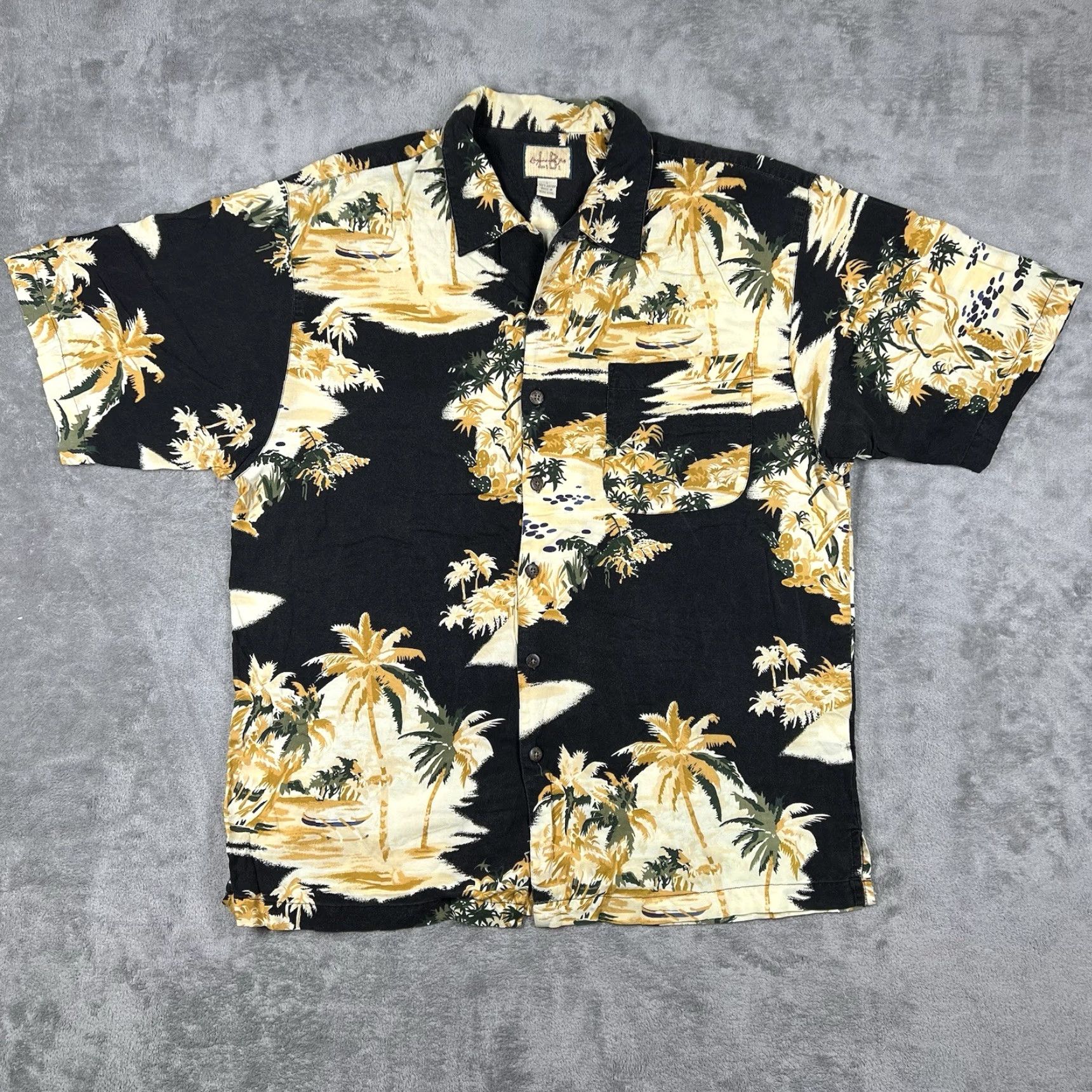 Vintage VINTAGE Linguine & Bob Hawaiian Shirt Men's Button Up Size L Blue Floral Short Sleeve Regular Button-Up 100% Rayon Size US L / EU 52-54 / 3 - 2 Thumbnail
