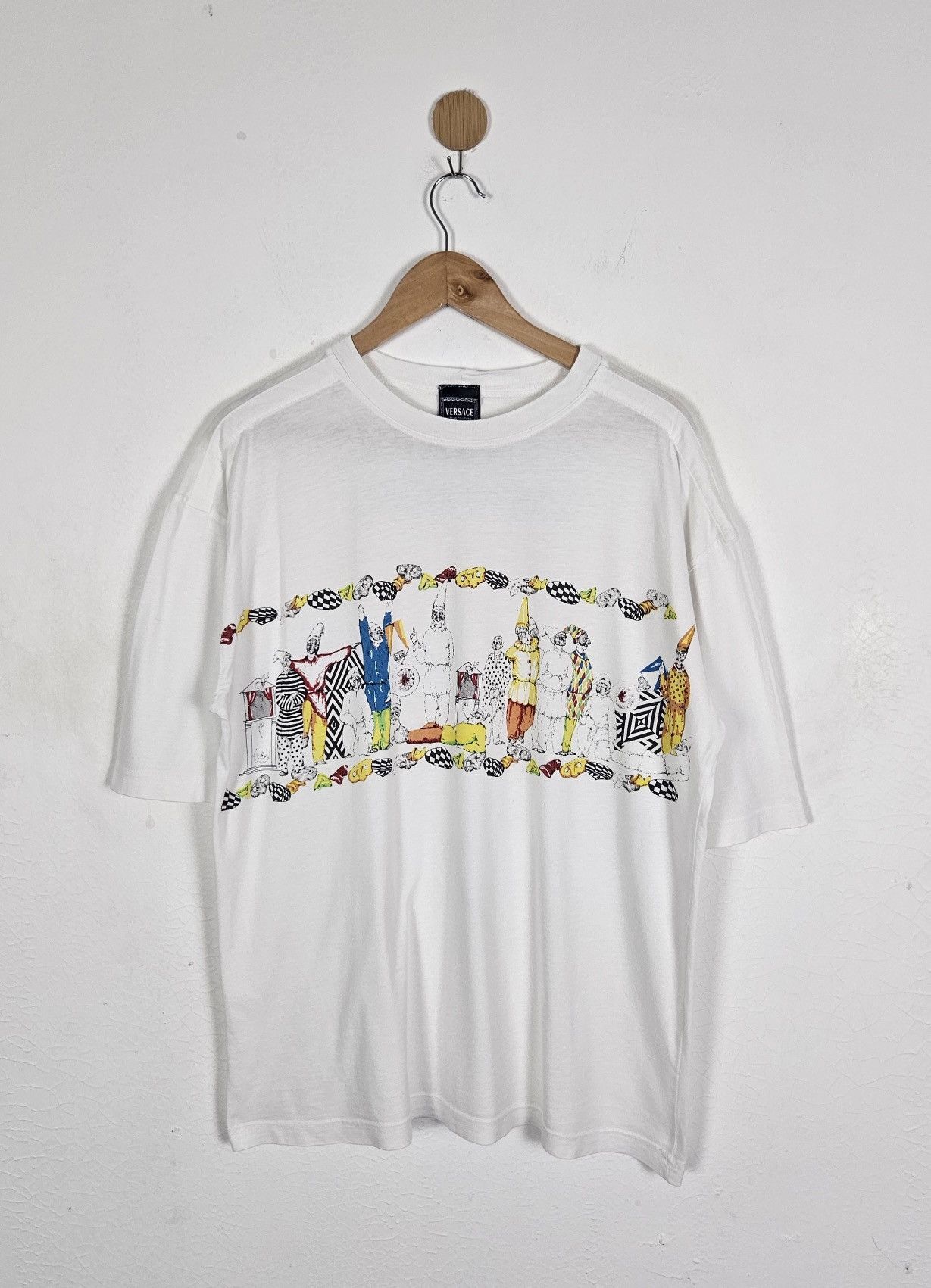 Versace Jeans Couture Vintage Versace Jeans Couture clown parade tee shirt Size US M / EU 48-50 / 2 - 1 Thumbnail