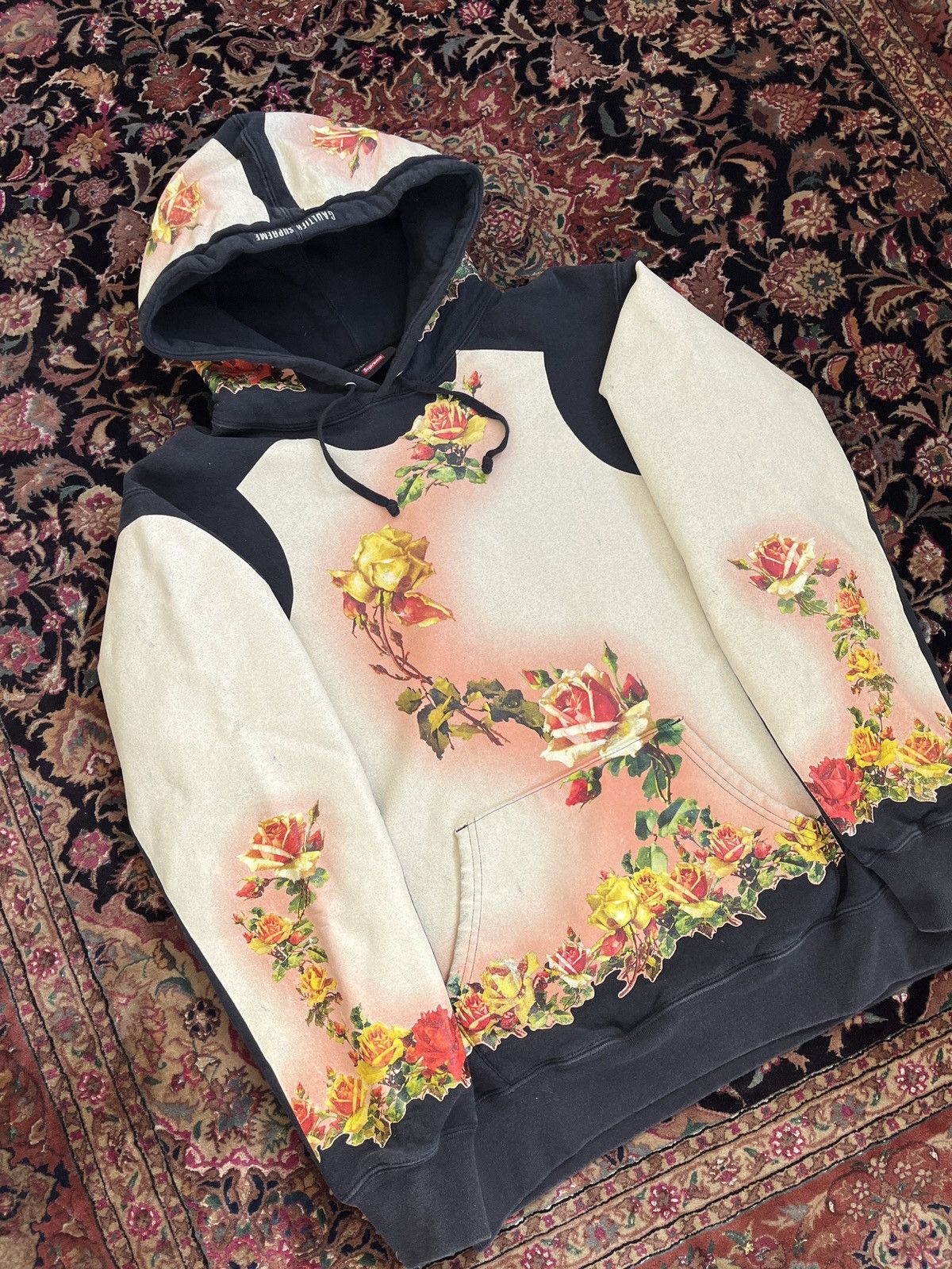 Jean Paul Gaultier × Supreme Supreme Jean Paul Gaultier Floral Print Hooded Sweatshirt Size US L / EU 52-54 / 3 - 4 Thumbnail