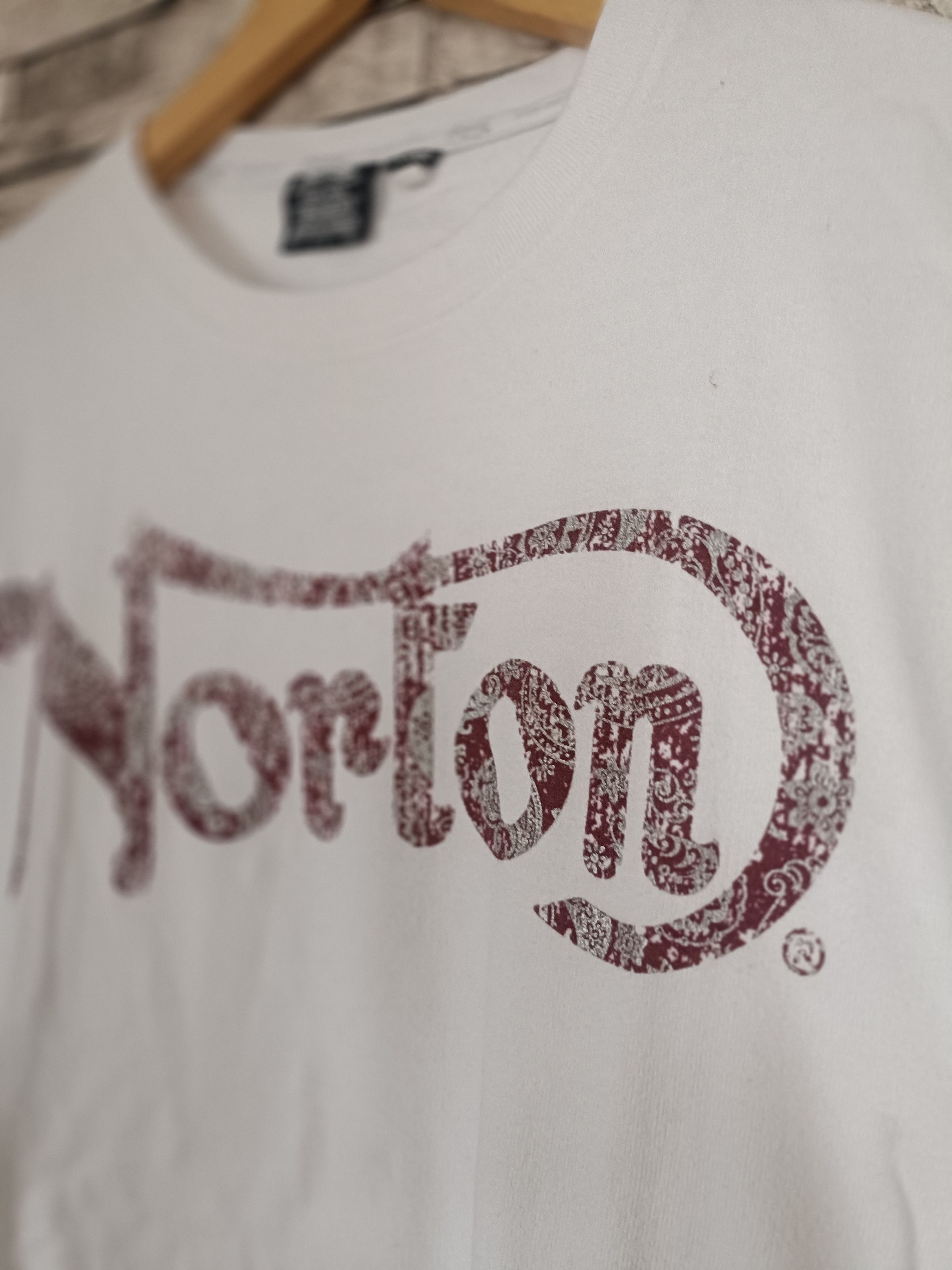 Norton British Norton motorcycle heritage paisley long sleeve shirt Size US XL / EU 56 / 4 - 2 Thumbnail