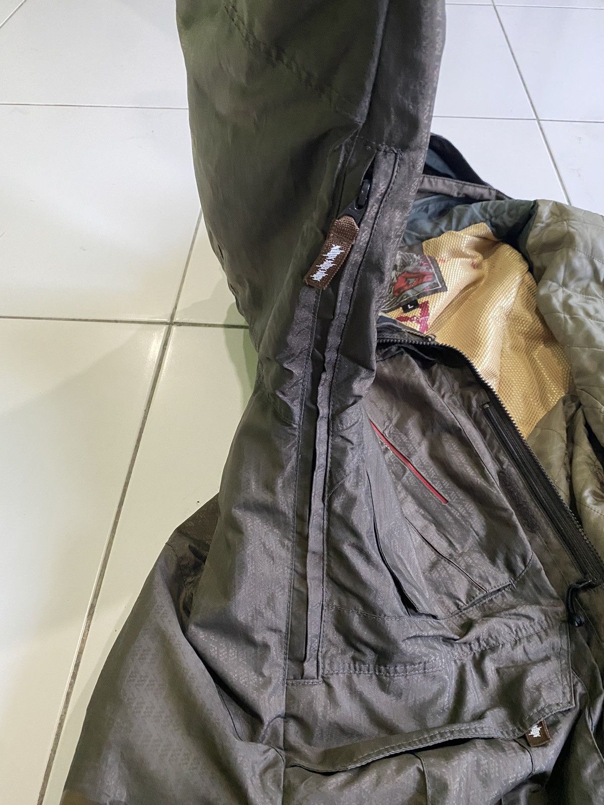 Snow Peak ARBN, DEFEANCE, CADIC NYLON HIDDEN QUILTED BLACK JACKETS Size US L / EU 52-54 / 3 - 10 Thumbnail
