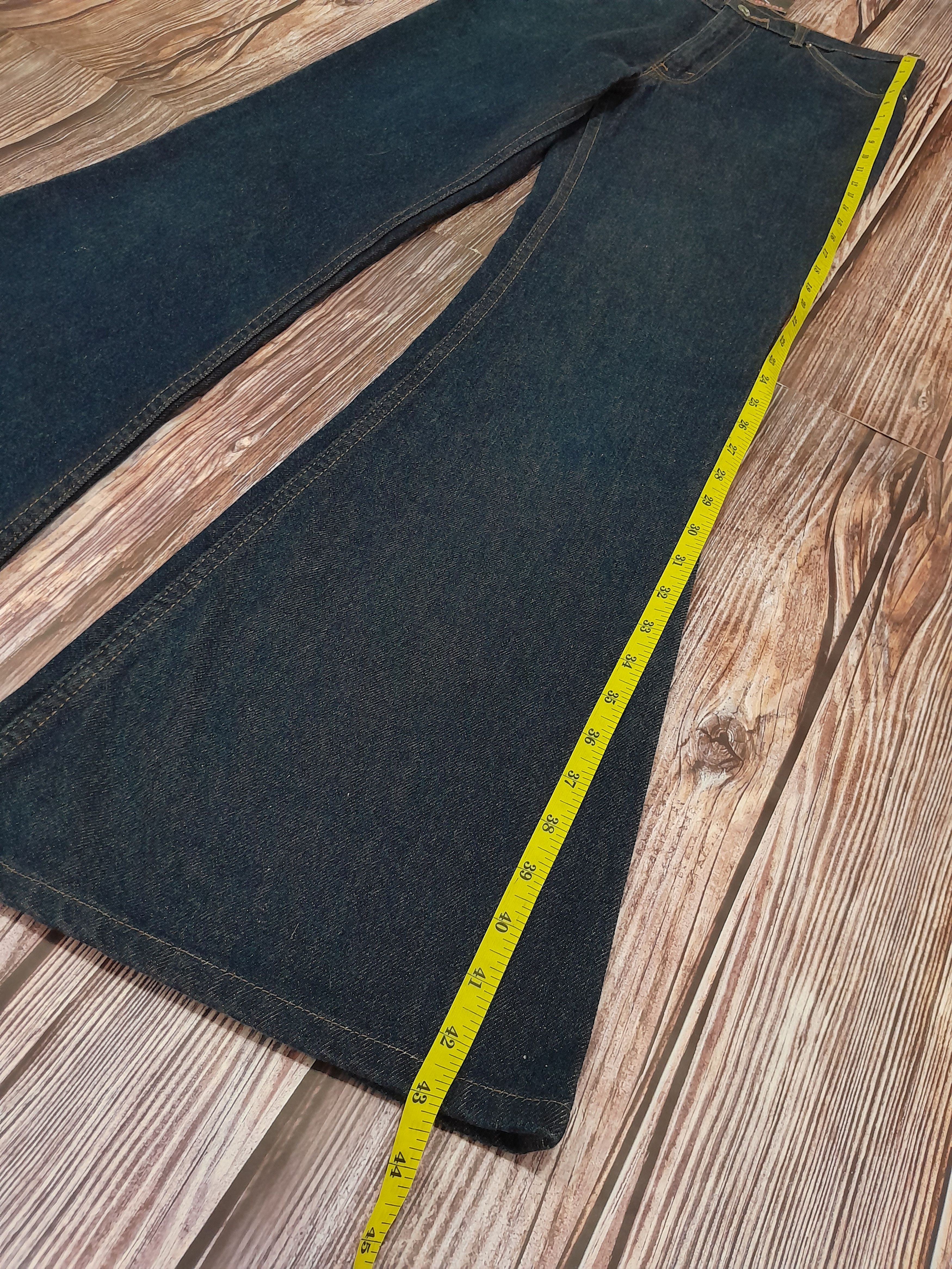 Levi's Levis Bell Bottom Bootcut Flare Black Tab Vintage Jeans Size US 31 - 8 Thumbnail