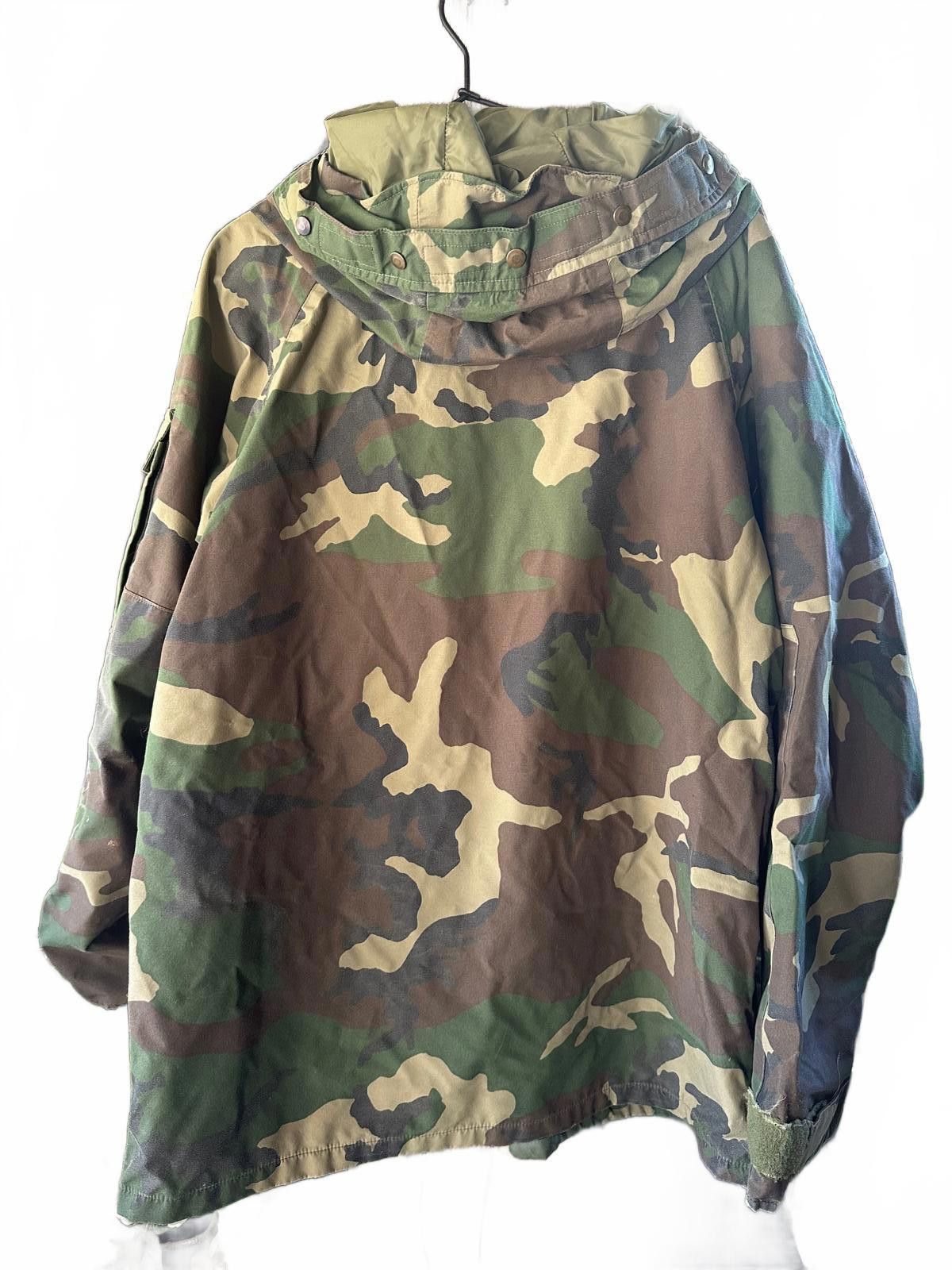 Designer Vintage U.S. Woodland Camo M81 Military Field Jacket Hooded Size US M / EU 48-50 / 2 - 2 Thumbnail