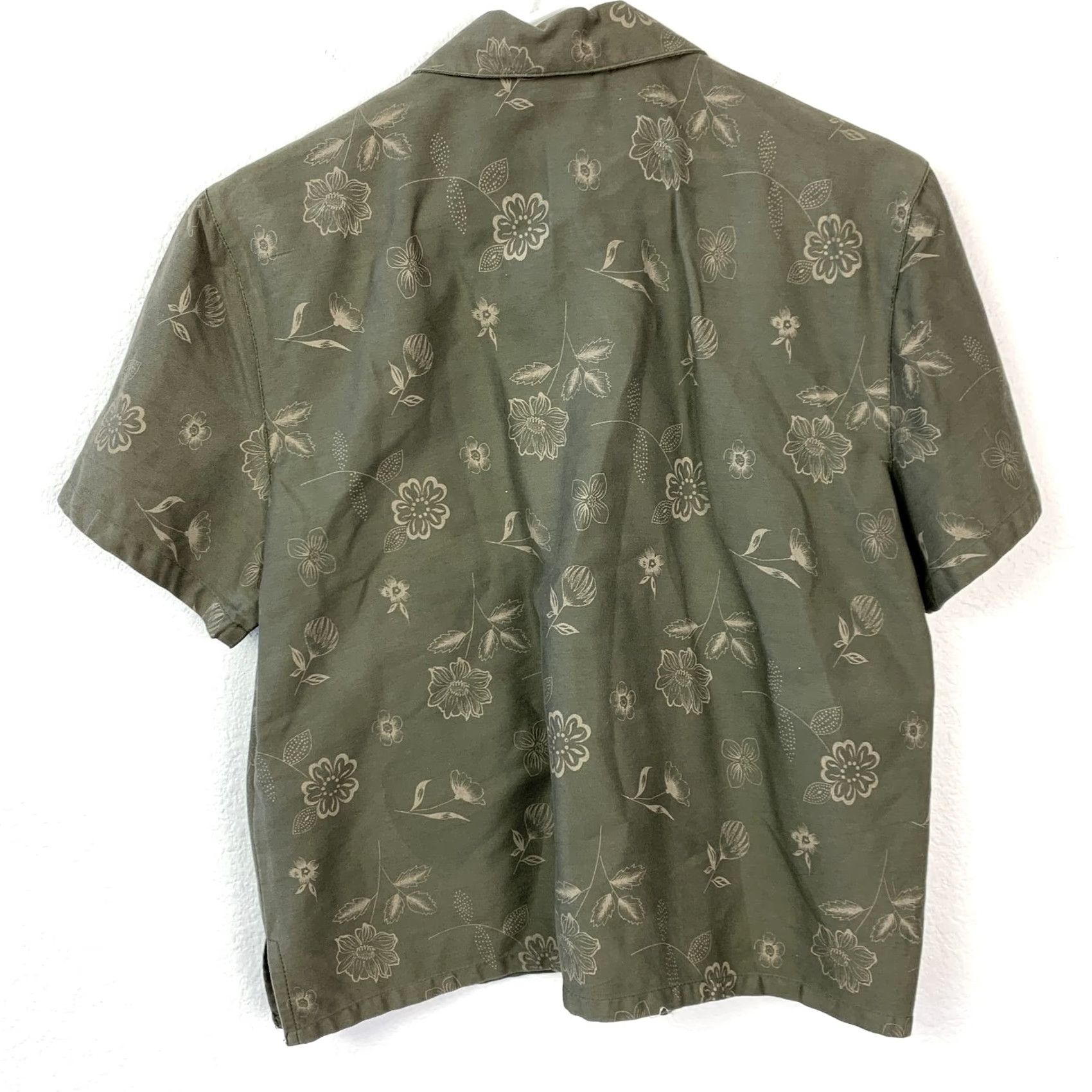 CO Sun River Clothing Co Women's S Olive Green Floral Button-Up Shirt Blouse Size S / US 4 / IT 40 - 6 Thumbnail