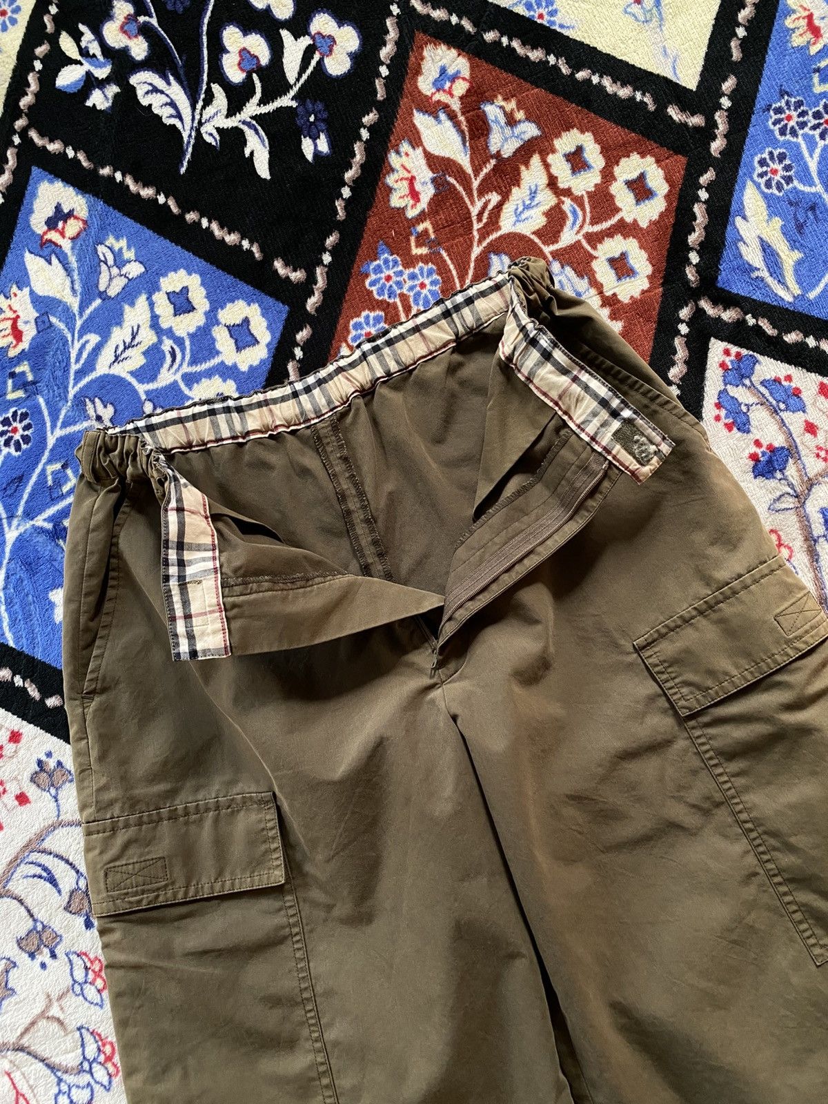 Burberry Burberry Cargo Baggy Shortpants Size US 30 / EU 46 - 8 Thumbnail