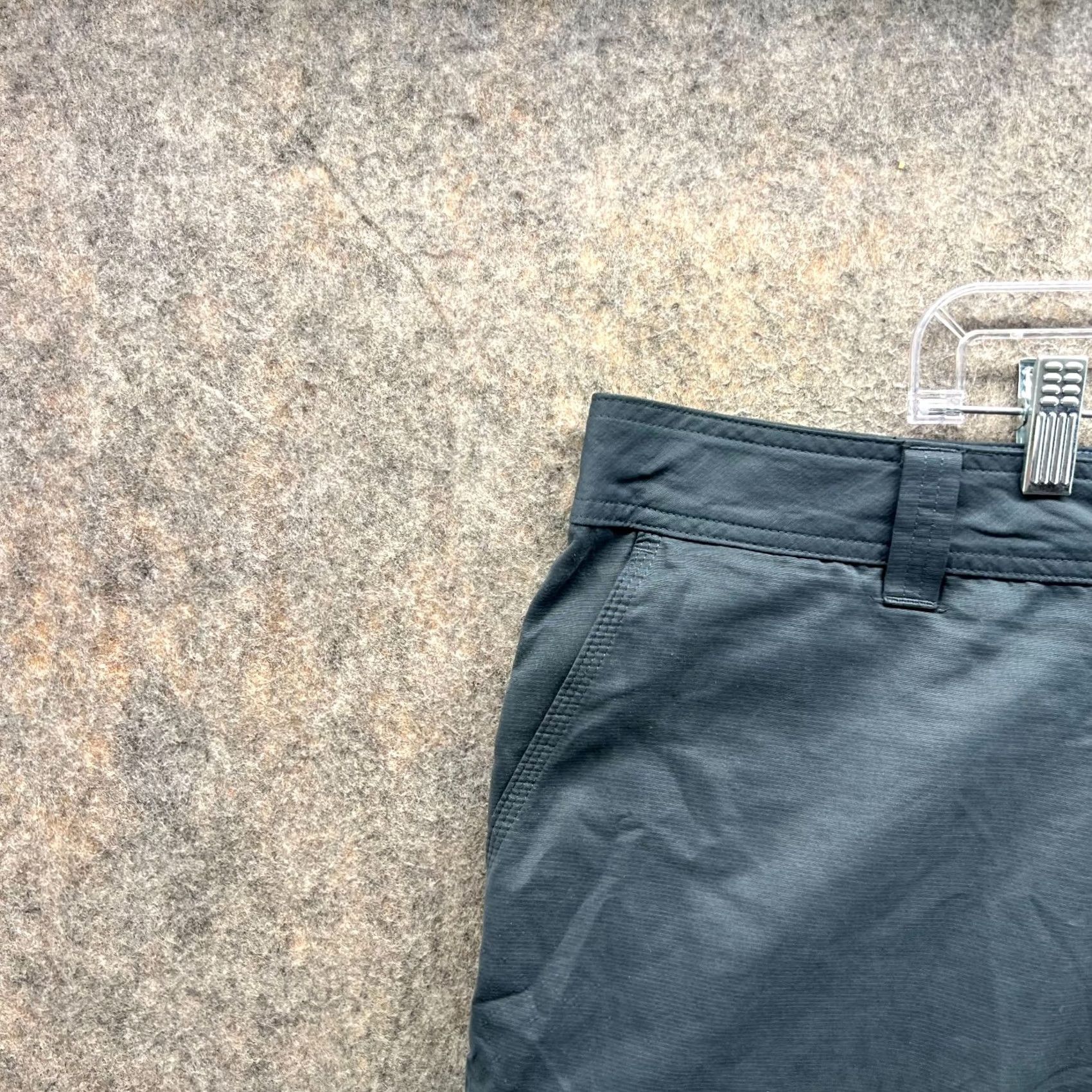 Orvis Orvis Shorts Mens 38 Gray Chino Flat Front Golf Cotton Outdoors Hike Casual Travel Vintage No Size US 38 / EU 54 - 7 Thumbnail
