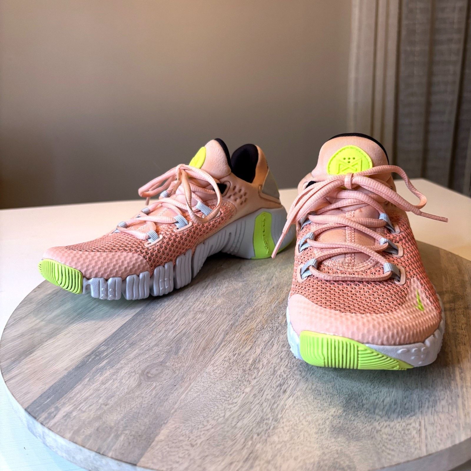 Nike Nike Free Metcon 4 Artic Orange Green Women's Sz 7 Sneakers Size US 7 / IT 37 - 3 Thumbnail
