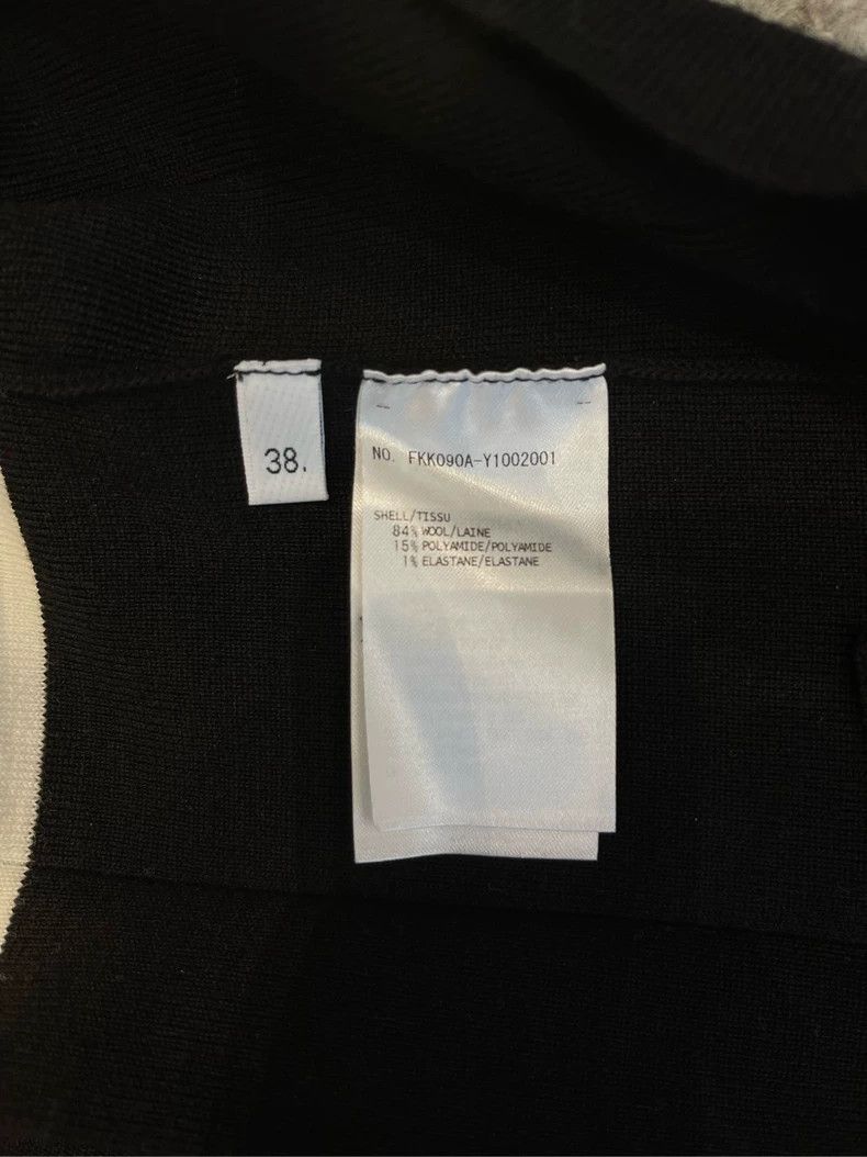 Thom Browne Thom browne Black four-striped pleated skirt 2504-Nextarrow Size 25" / US 0 / IT 36 - 3 Thumbnail