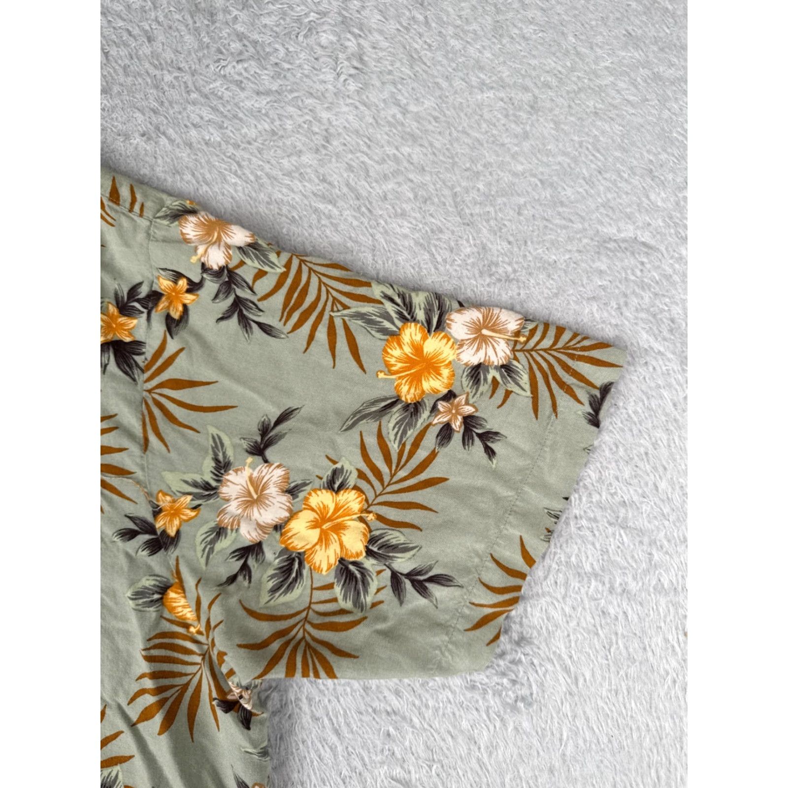 Vintage VINTAGE Knightsbridge Shirt Adult Large Gray Yellow Floral 100% Rayon Hawaiian Size US L / EU 52-54 / 3 - 2 Thumbnail