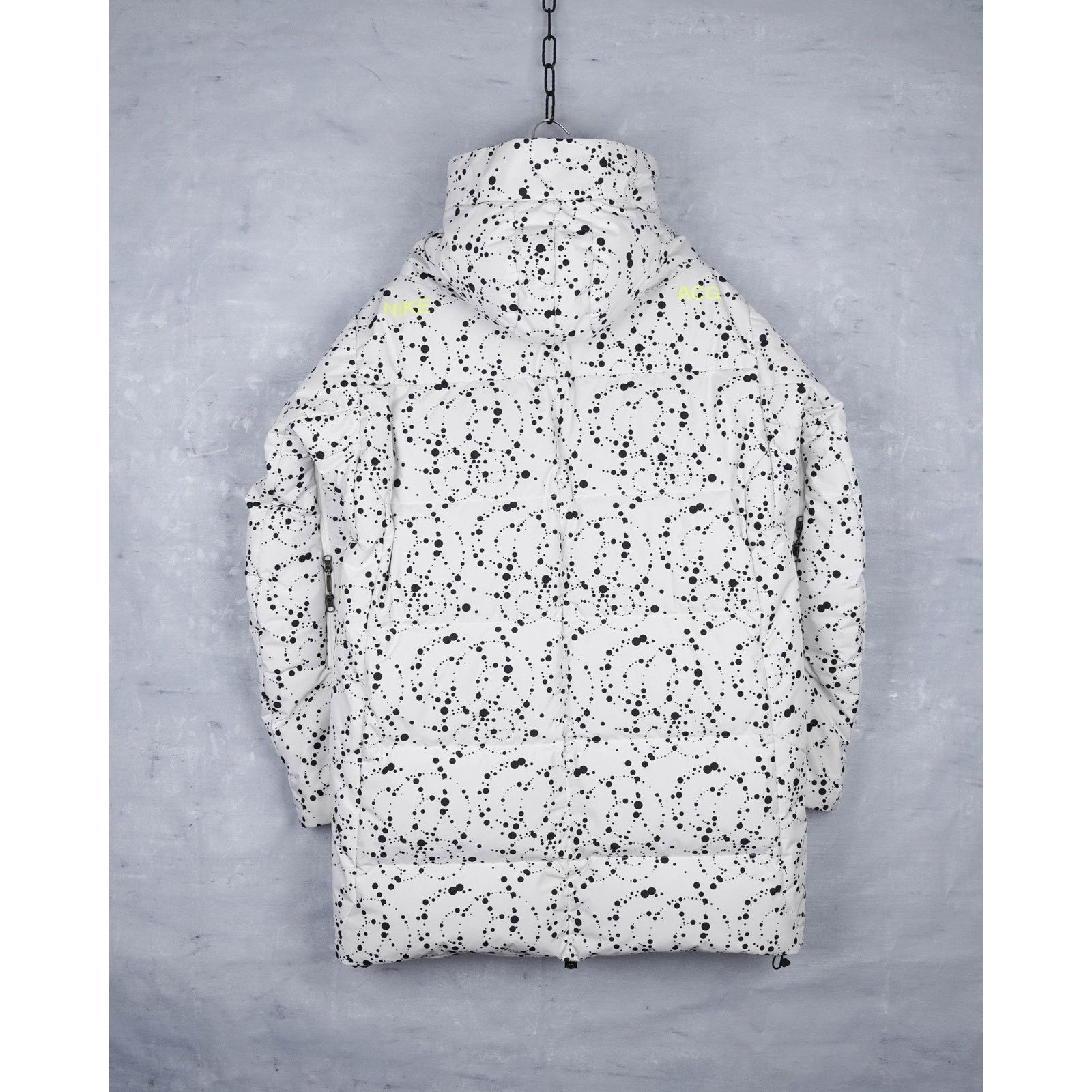 Nike ACG Nike acg white splatter tech winter goose down puffer jacket Size US L / EU 52-54 / 3 - 5 Thumbnail