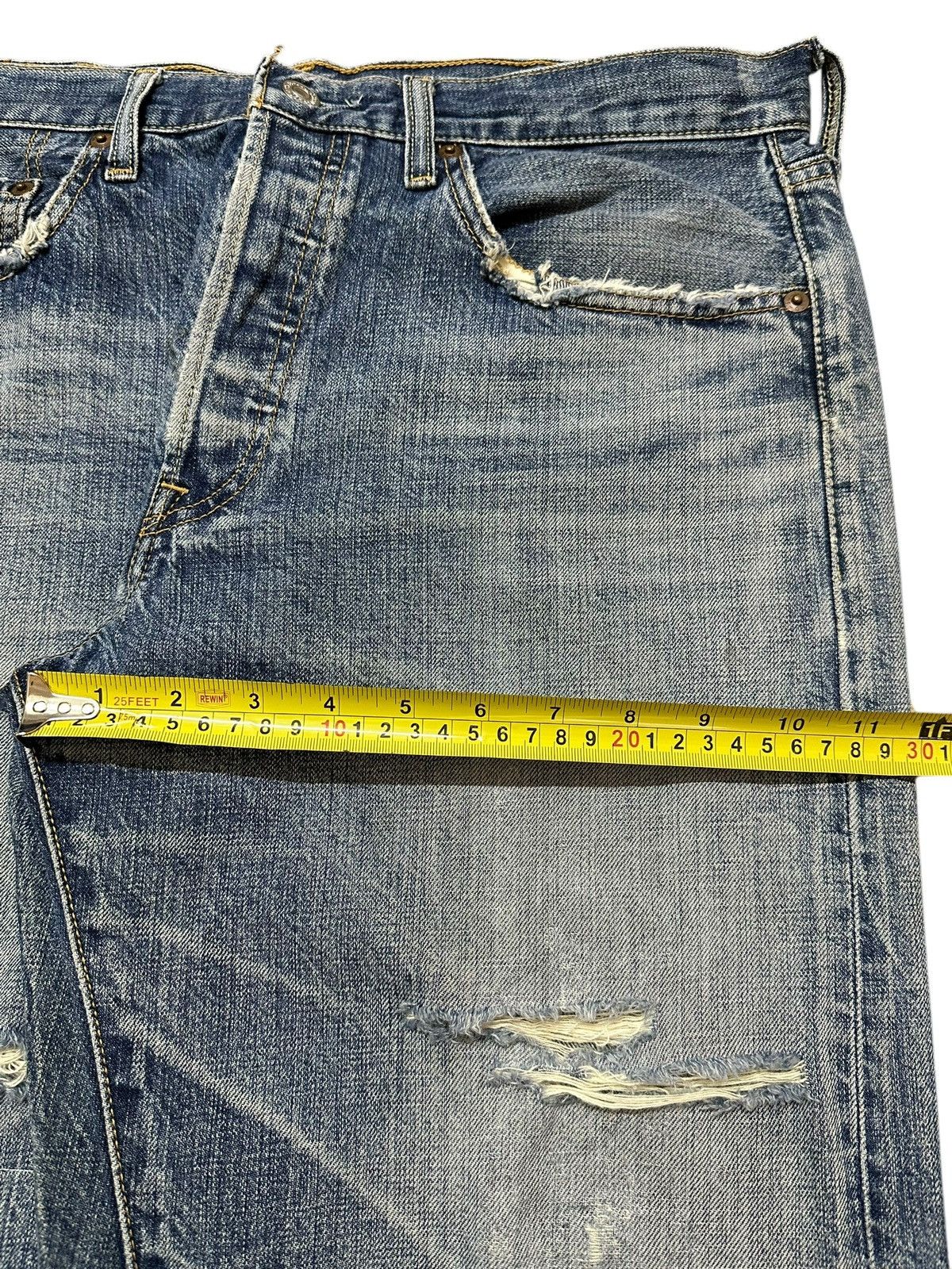 Levi's Vintage 90s Levis 501 Faded Wash Distressed Baggy Jeans Size US 33 - 15 Thumbnail