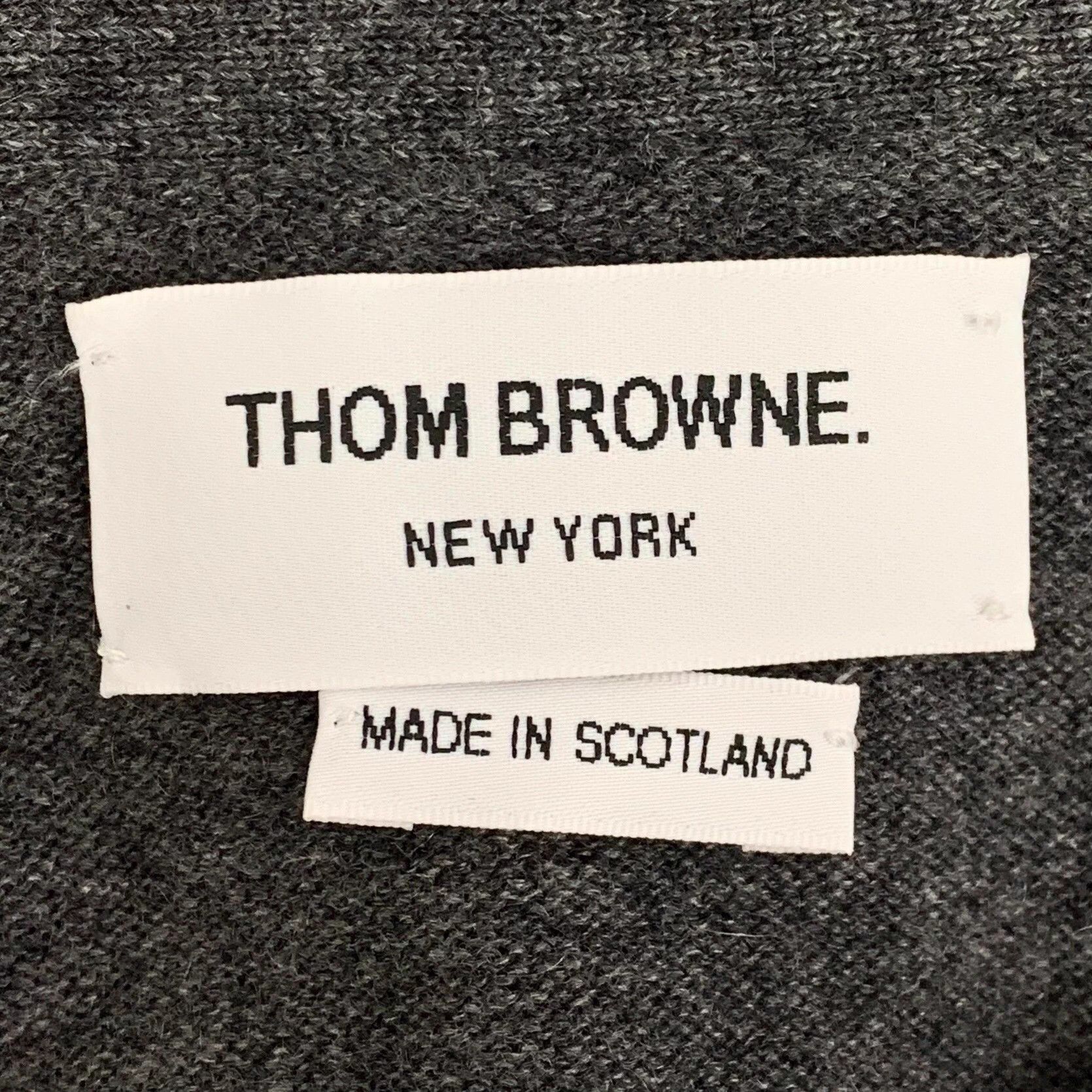 Thom Browne Thom Browne Grey Cashmere V-Neck Cardigan 3 L Size US L / EU 52-54 / 3 - 6 Thumbnail