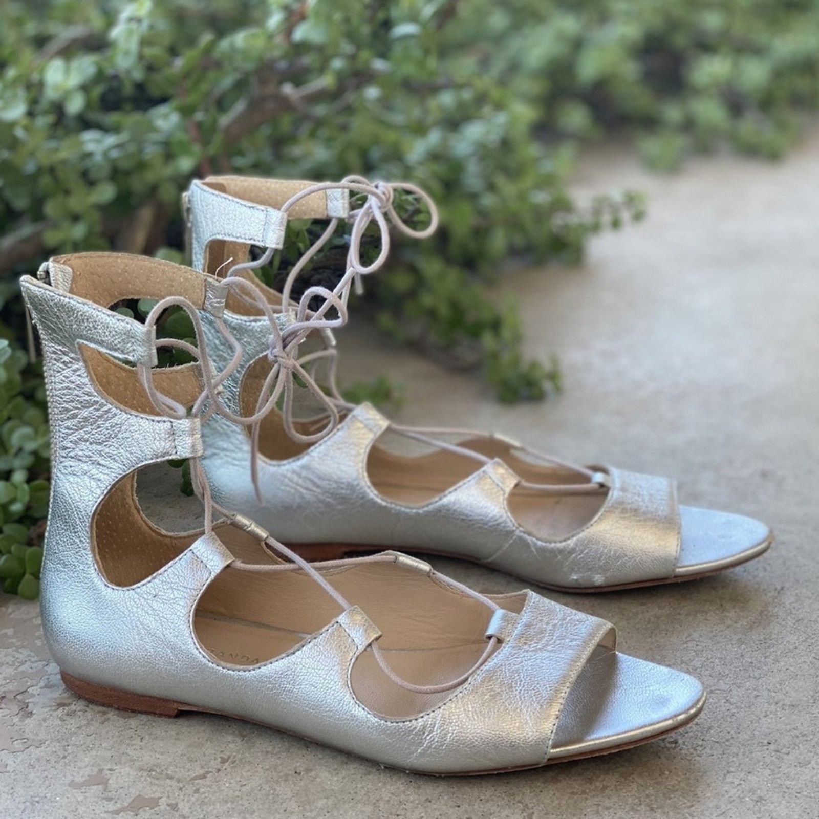 Loeffler Randall LOEFFLER RANDALL Metallic Silver Leather Sandal Flats 8.5 Size US 8.5 / IT 38.5 - 6 Thumbnail