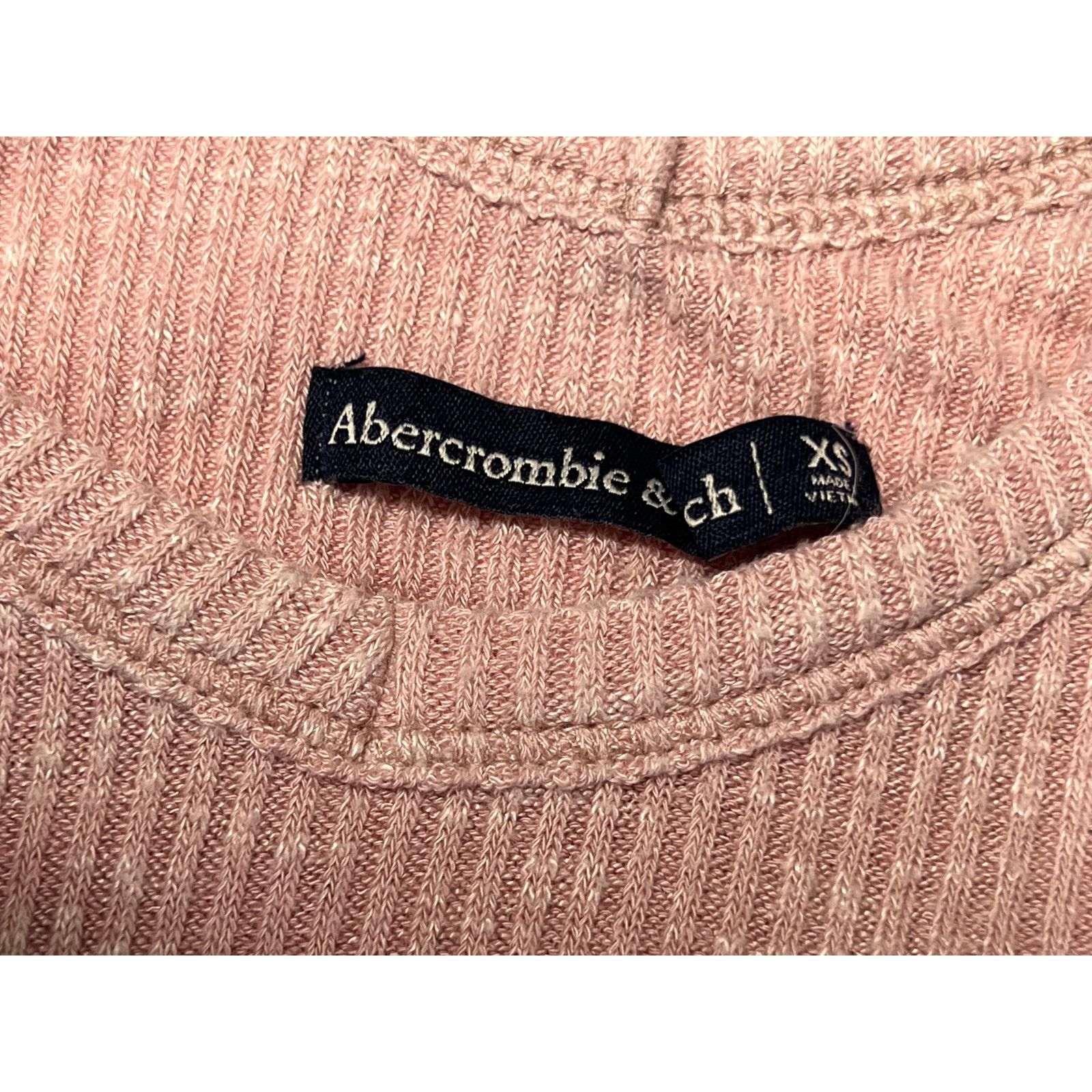 Abercrombie & Fitch Abercrombie & Fitch Deep V Tie Knot Front Ribbed Knit Top XS Size XS / US 0-2 / IT 36-38 - 2 Thumbnail