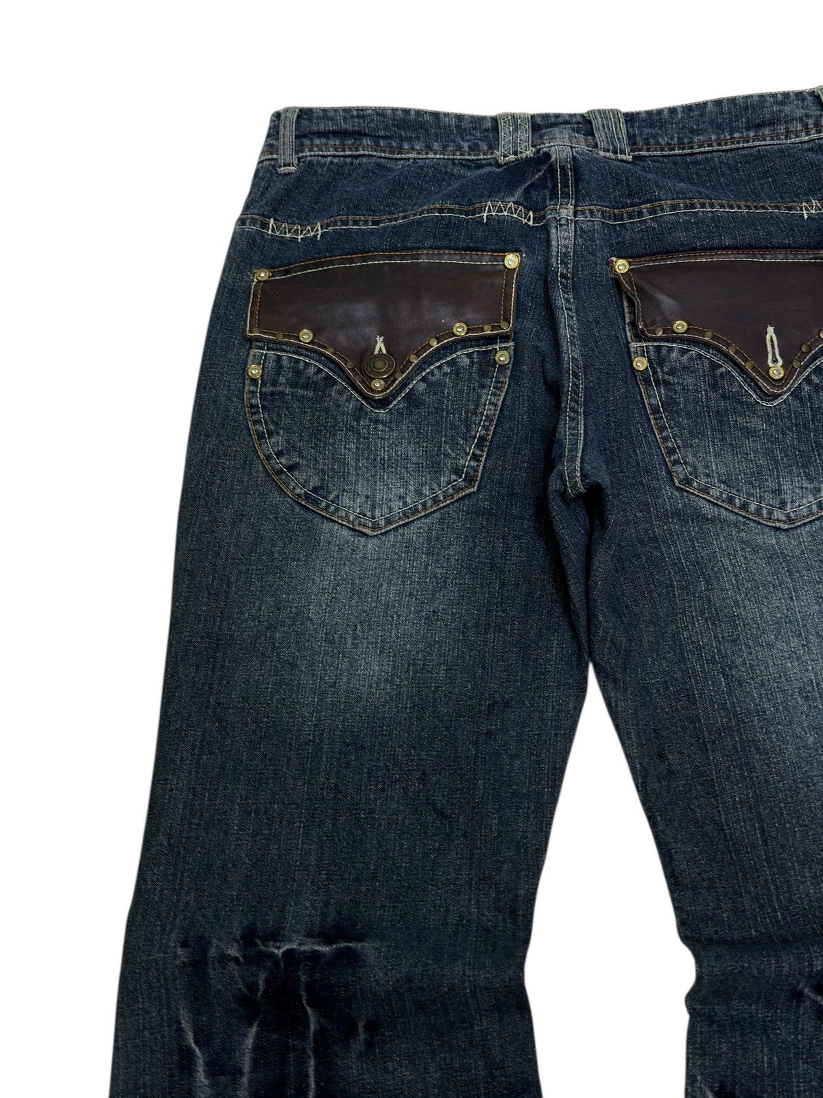Vintage Vintage Indecent Bootcut Jeans Dark Blue Y2K Leather Pocket Size US 30 / EU 46 - 9 Thumbnail