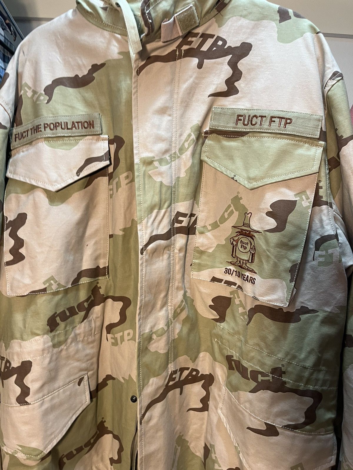ジャケット・アウター FTP FUCT M65 field Pants Camo L FUCT FTP M65 Camo Jacket (Sample) Desert Camo Size Large