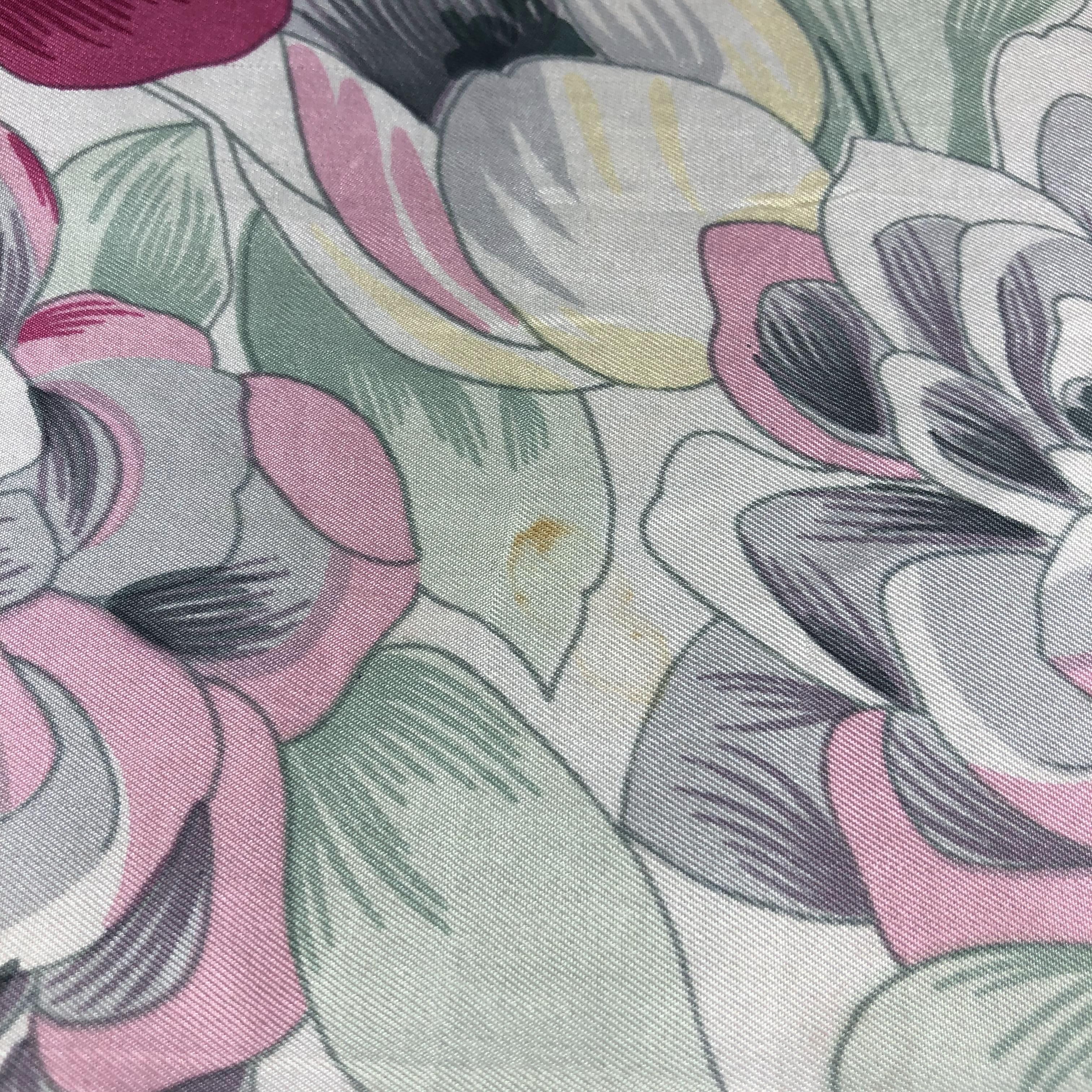 Japanese Brand Vintage Luxury Floral Pink Hand Rolled Silk Scarf M375 Size ONE SIZE - 4 Thumbnail