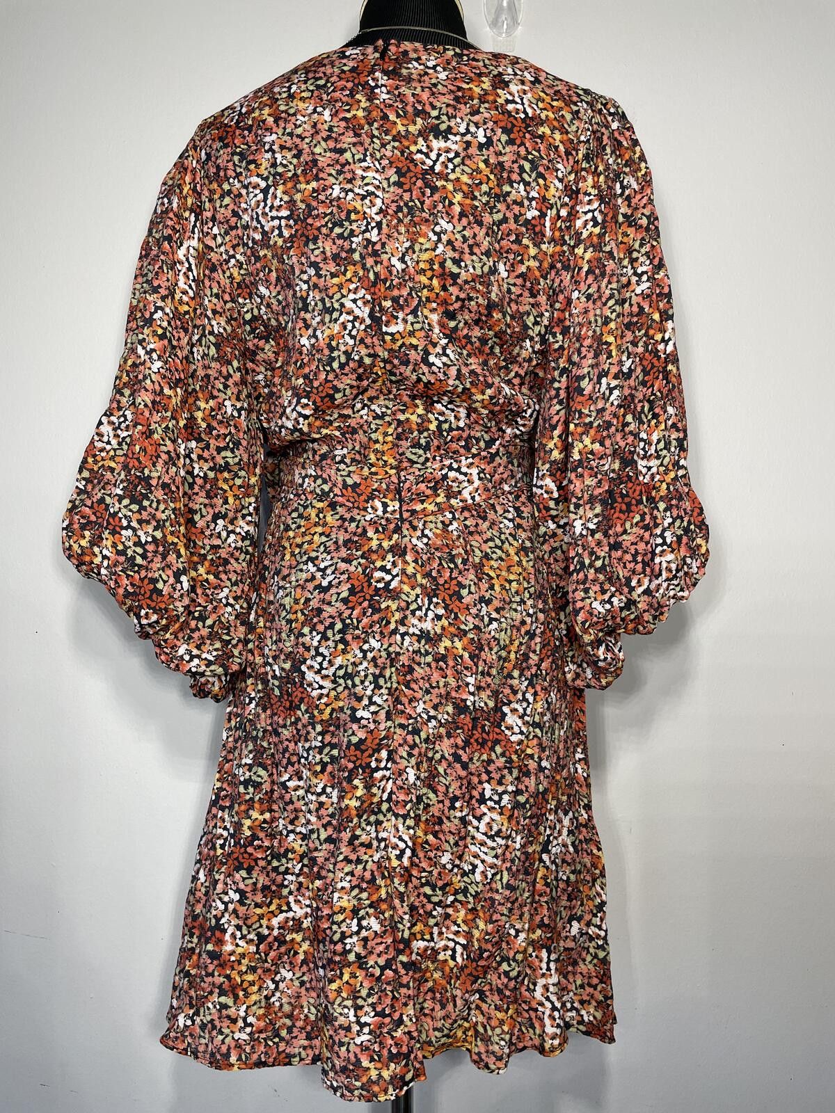 MINKPINK MINKPINK Gabae Wrap Mini Dress romance goth XL ditsy floral Size XL / US 12-14 / IT 48-50 - 4 Thumbnail