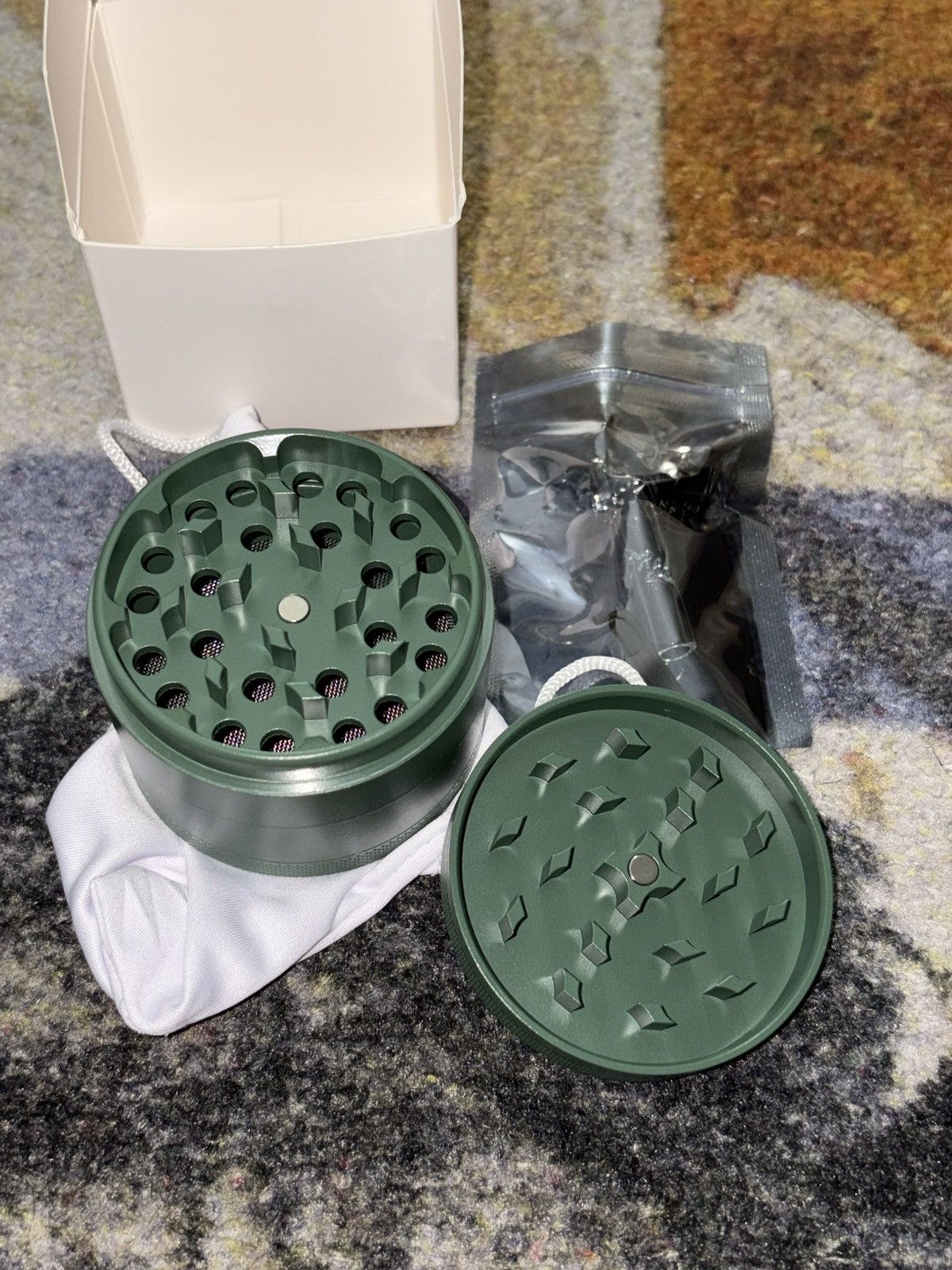 Aime Leon Dore Aime Leon Dore Magnetic Unisphere Herb Grinder Size ONE SIZE - 2 Thumbnail