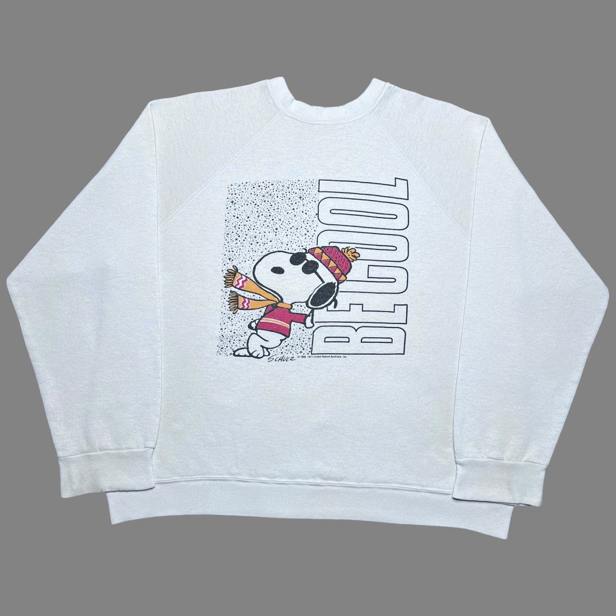 Peanuts × Vintage Vtg 80s Be Cool Snoopy Peanuts Winter Pullover Sweatshirt Size US L / EU 52-54 / 3 - 1 Thumbnail