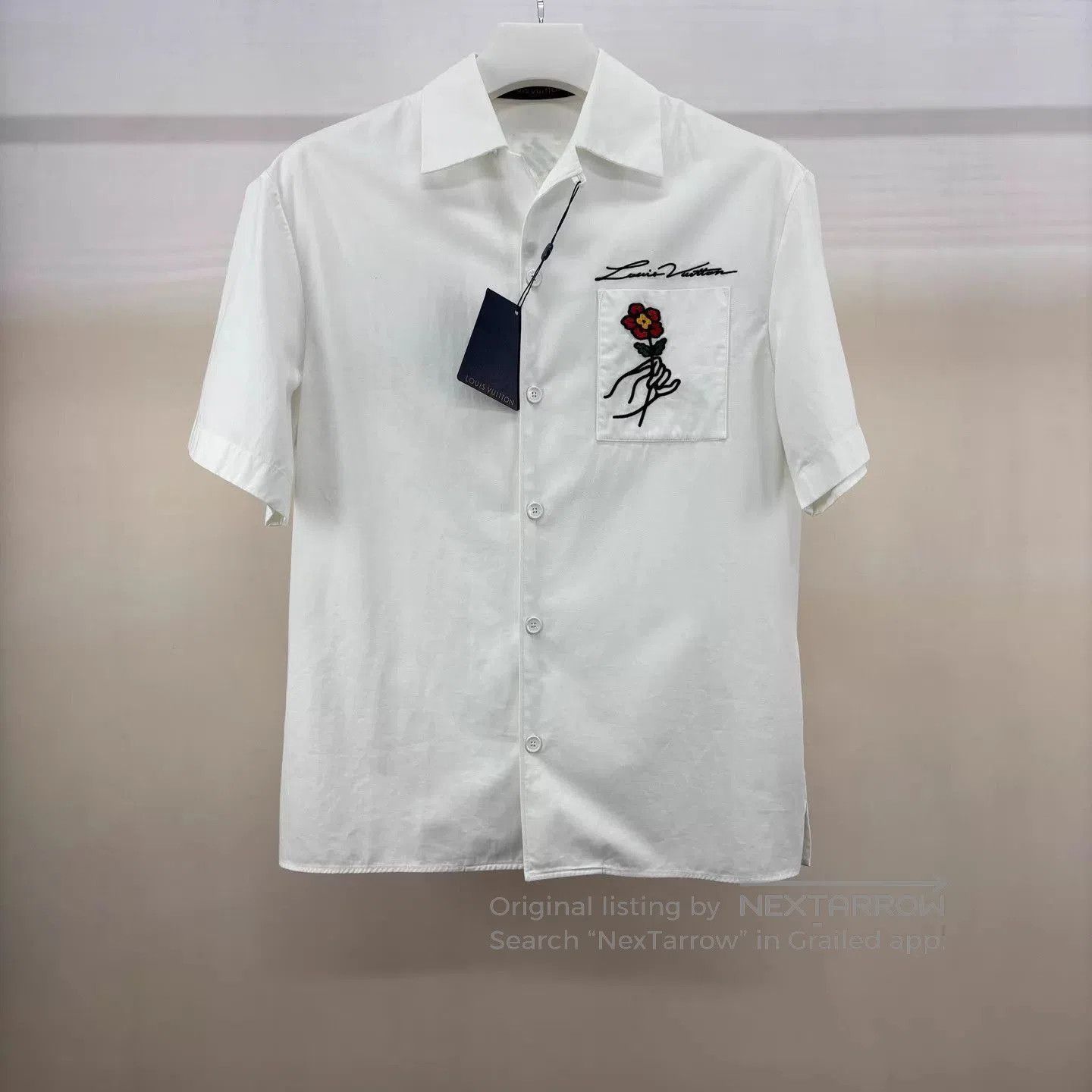 Louis Vuitton White Short-Sleeve Shirt with Floral Embroidery. Size US M / EU 48-50 / 2 - 1 Thumbnail