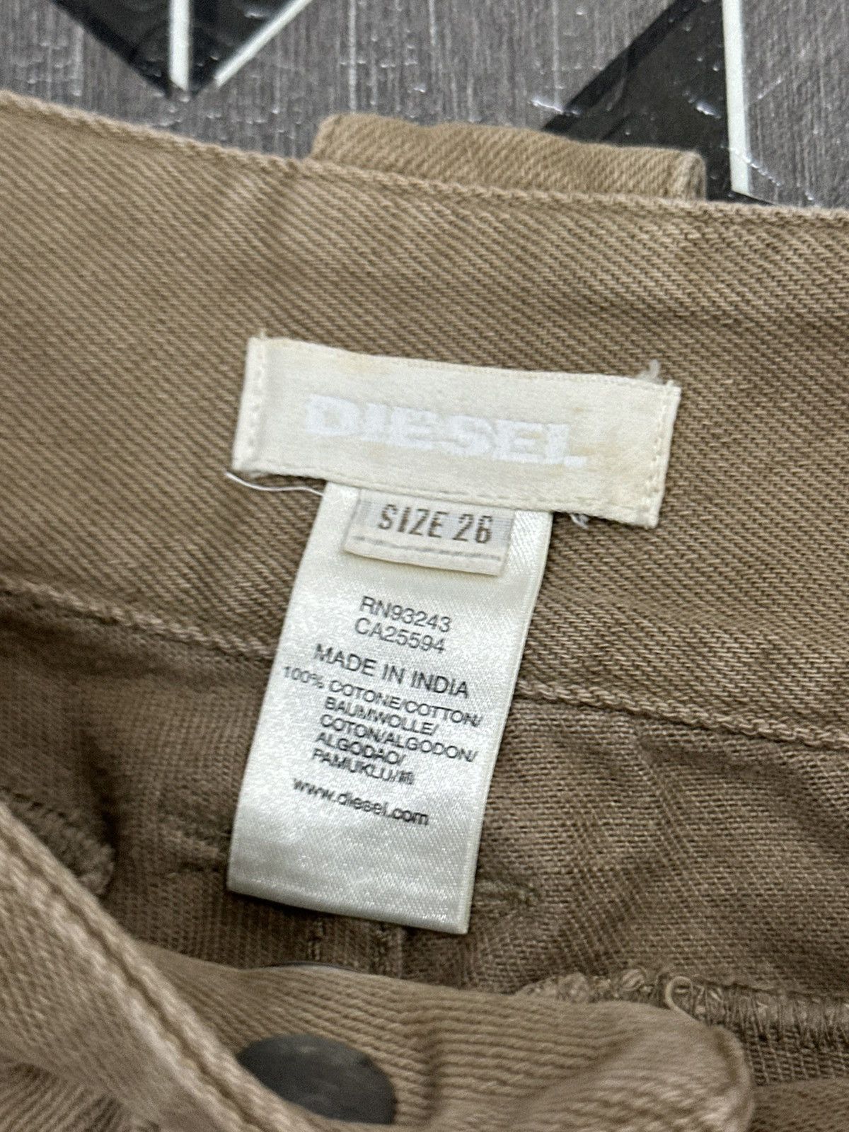 Diesel 2000 Diesel Studded Button Flare Denim Size US 28 / EU 44 - 14 Thumbnail