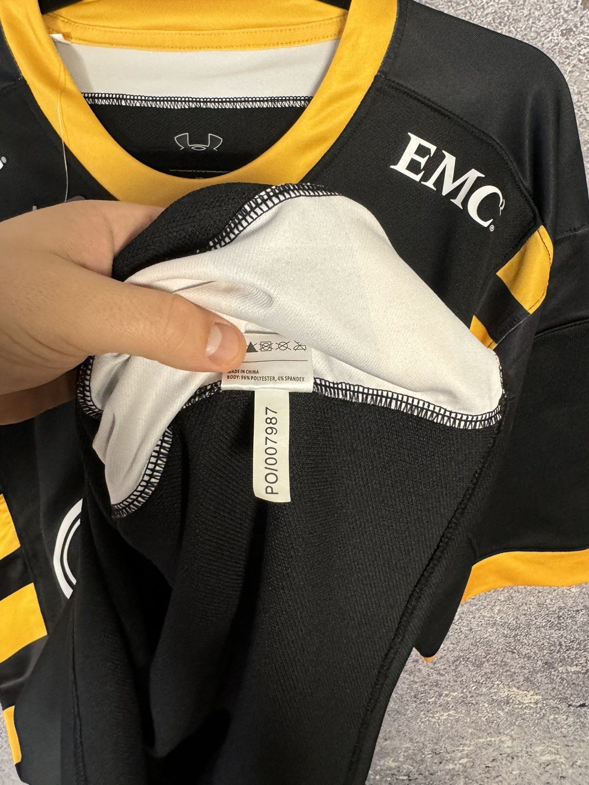 Under Armour Wasps Rugby Shirt XL Home 2015/16 Under Armour Jersey Size US XL / EU 56 / 4 - 13 Thumbnail