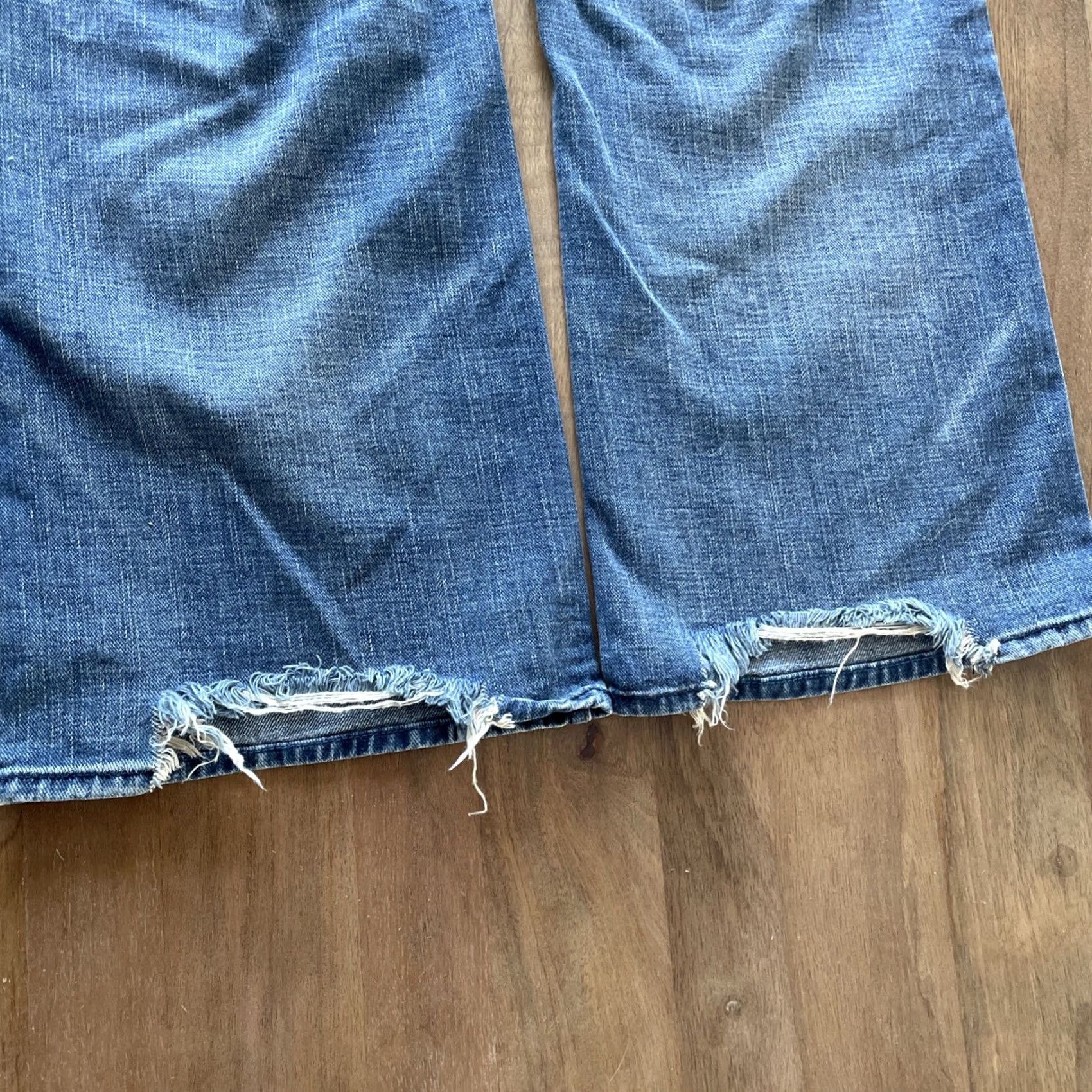 Gap VINTAGE Gap 1969 Jeans Mens 36x30 Bootcut Denim Stone Frayed Y2K Grunge 90s Punk Skater Bootstrap Size US 36 / EU 52 - 4 Thumbnail