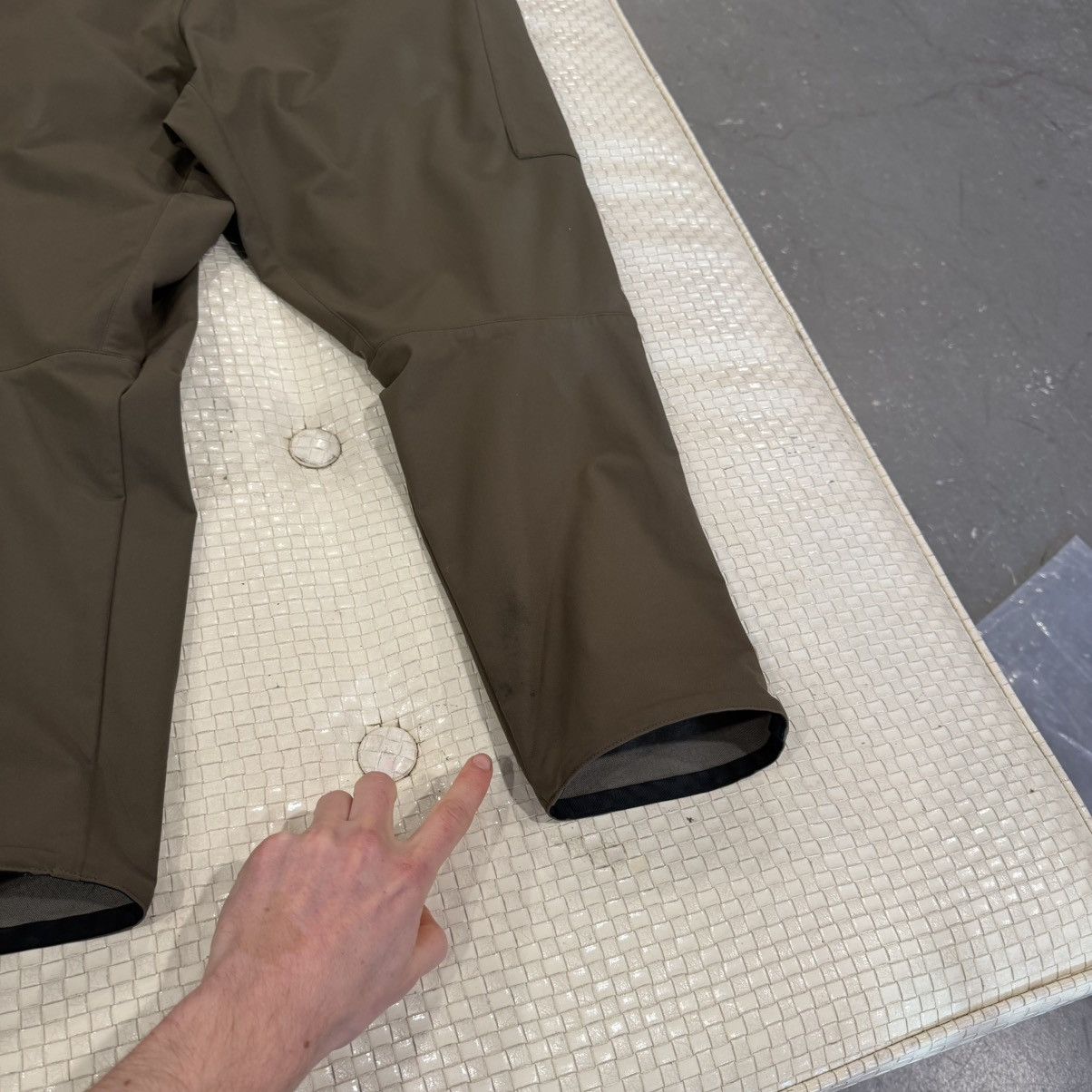 Acronym [M] acronym p31a-ds raf green fw 2021 Size US 32 / EU 48 - 8 Thumbnail