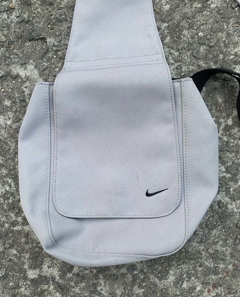 Nike Vintage 90's Nike Sling Bag Gorpcore Y2K Size ONE SIZE - 3 Thumbnail