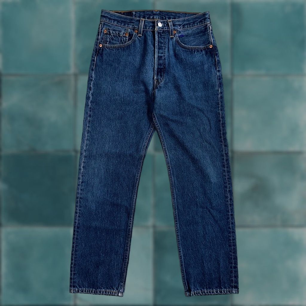 Levi's VINTAGE Levi's 501 Jeans 90s USA Straight Leg Blue Med Wash 32x33 Mens Size US 32 / EU 48 - 1 Thumbnail