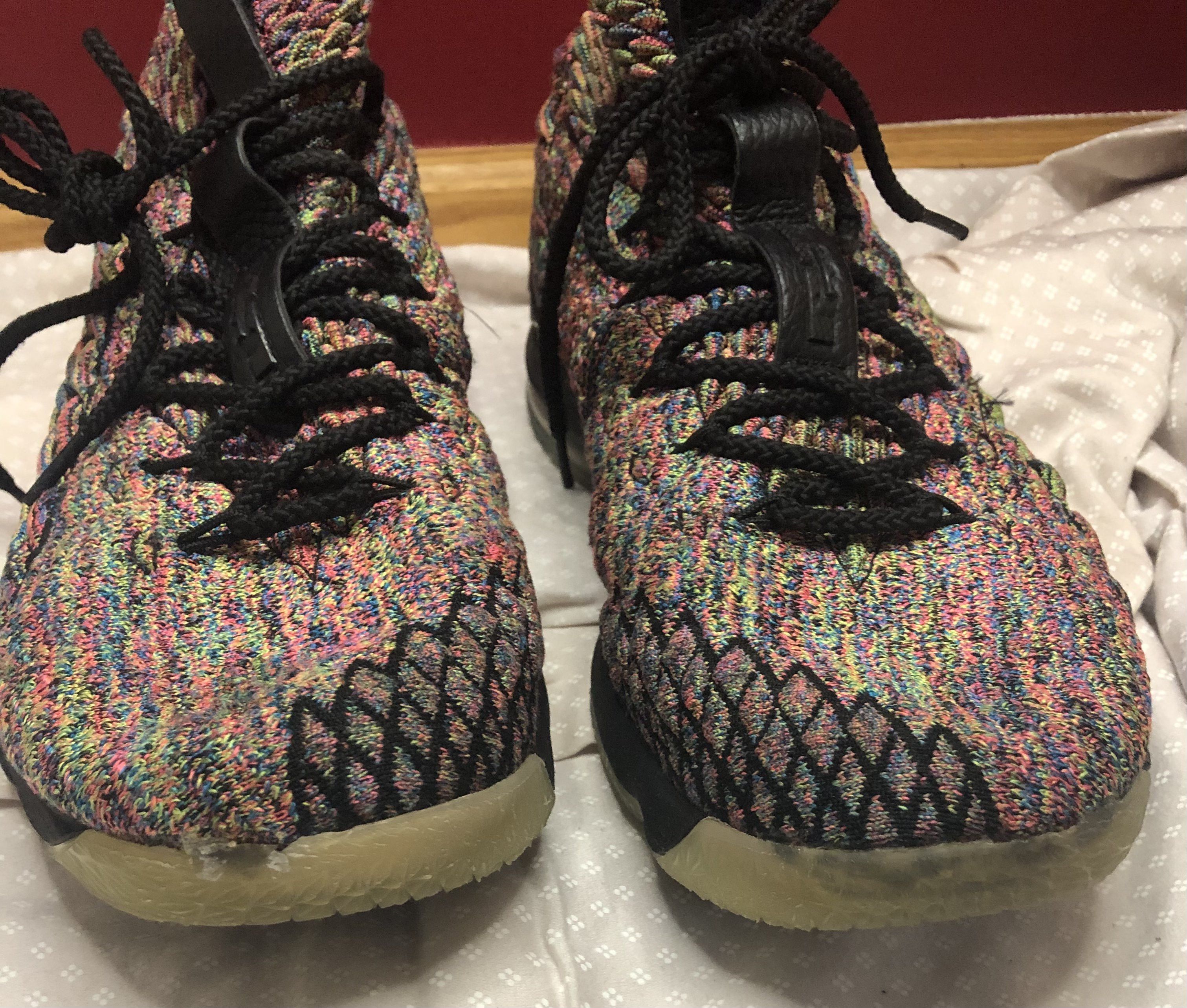 Nike LeBron 15 Fruity Pebble Black – Size 11.5 Size US 11.5 / EU 44-45 - 3 Thumbnail