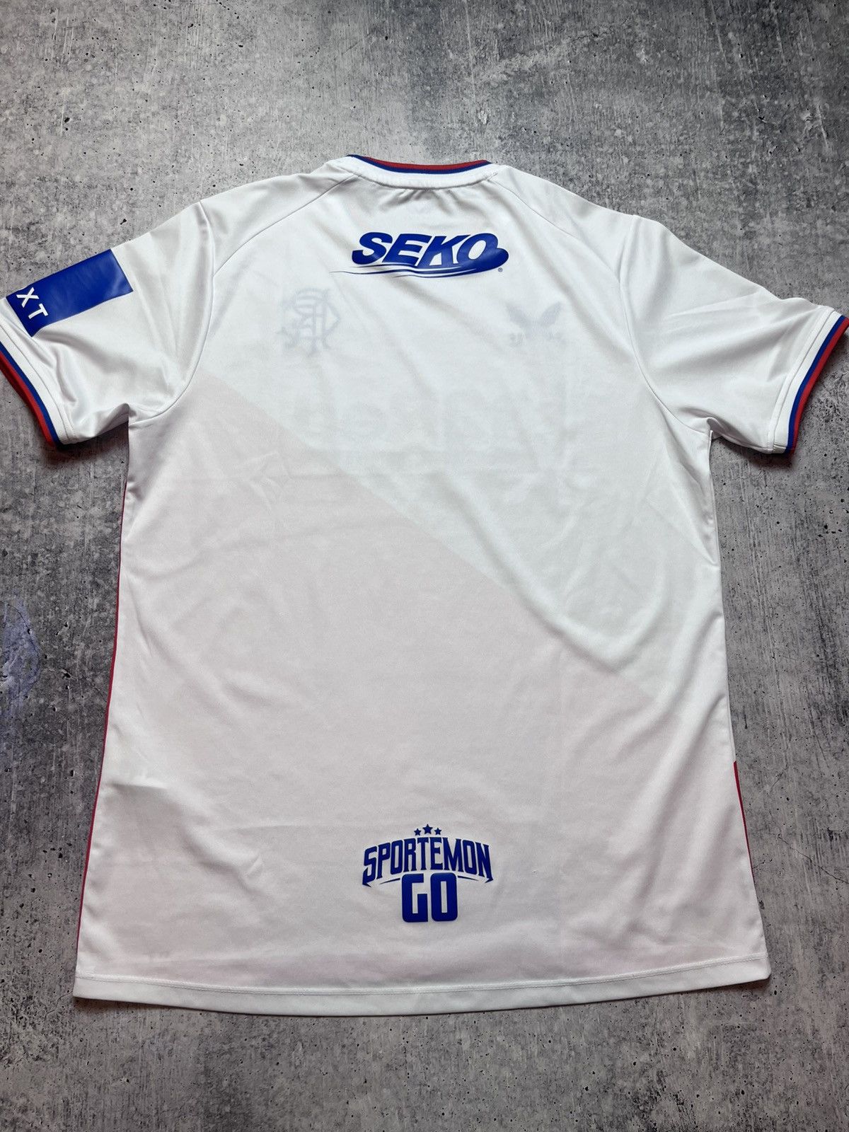 Castore Rare Rangers 2021-2022 Football Jersey Size XL Mens Castore Size US XL / EU 56 / 4 - 4 Thumbnail