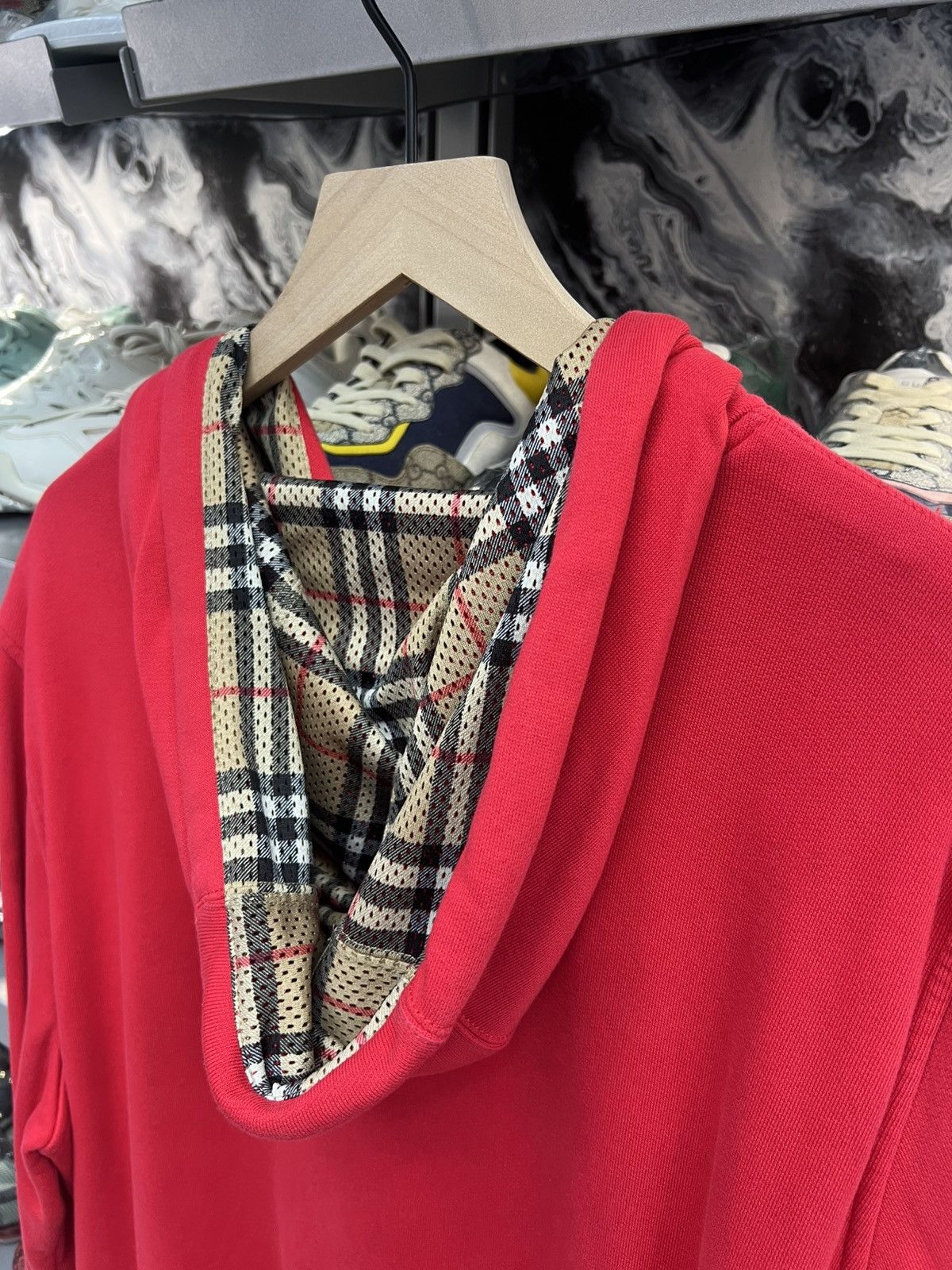 Burberry Burberry Red Zipper Hoodie Size US XL / EU 56 / 4 - 13 Thumbnail