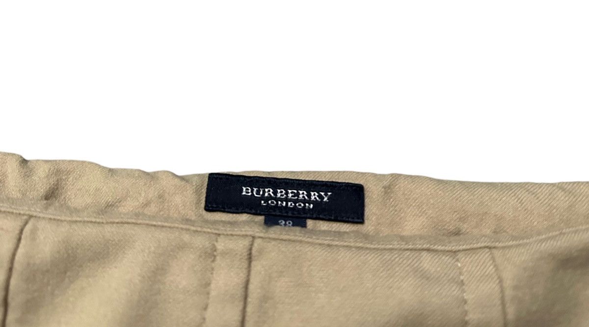Burberry Vintage burberry skirt Size 28" / US 6 / IT 42 - 4 Thumbnail