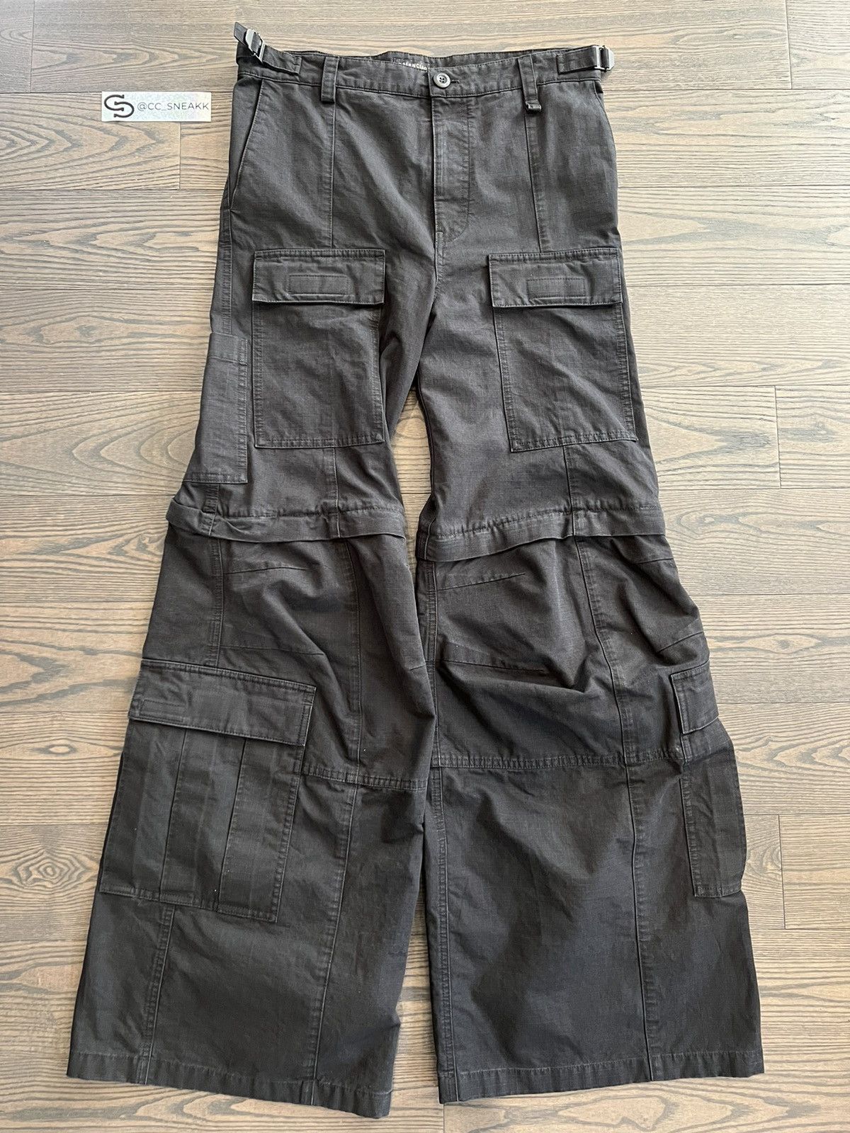 image of Balenciaga Flared Cargo Pants In Black, Men's (Size 30)