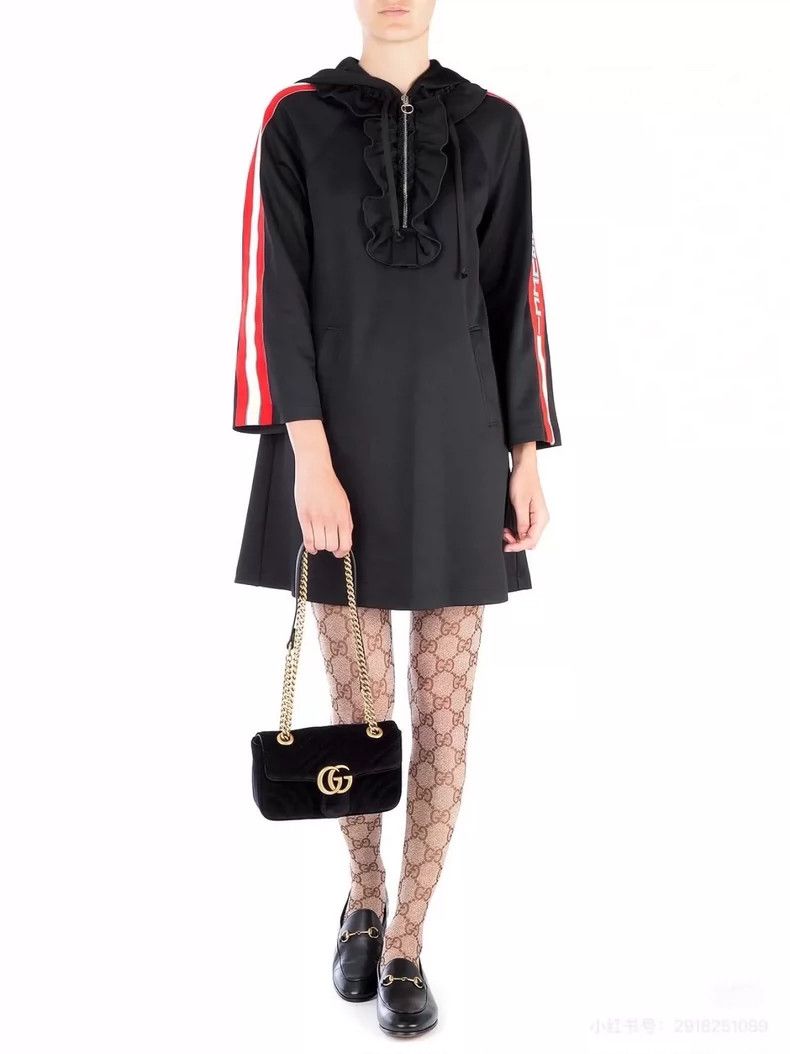 Gucci Gucci SS24 solid color logo cuff pin hooded short long-slee Size L / US 10 / IT 46 - 6 Thumbnail