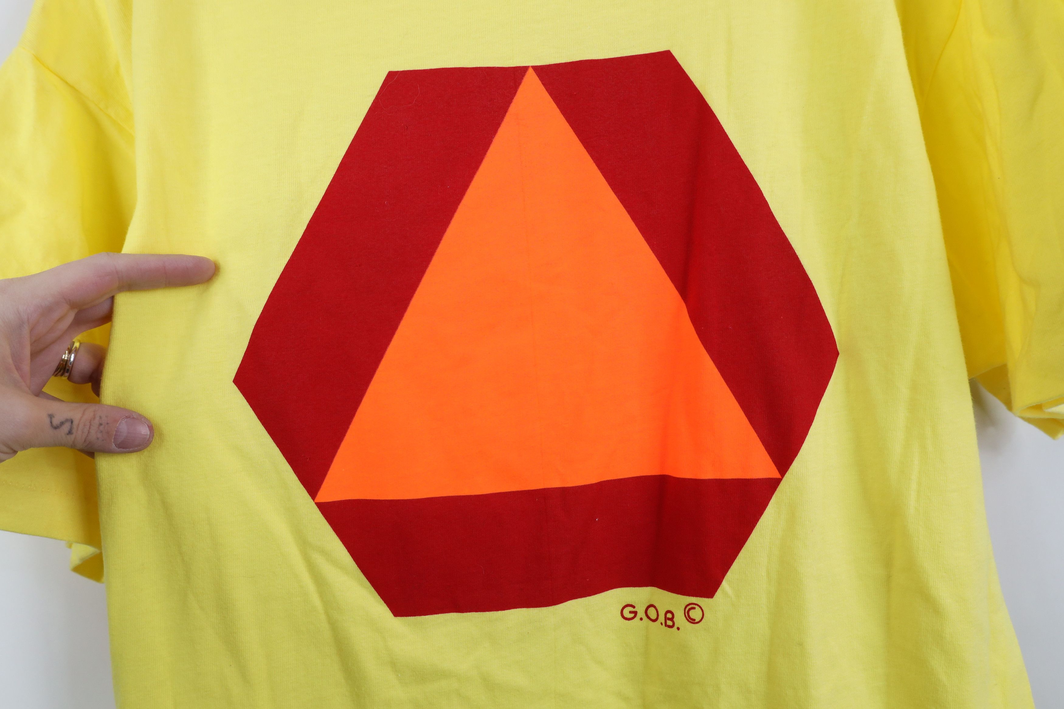 Vintage Vintage 80s 90s Streetwear Vehicle Sign T-Shirt Yellow USA Size US L / EU 52-54 / 3 - 10 Thumbnail