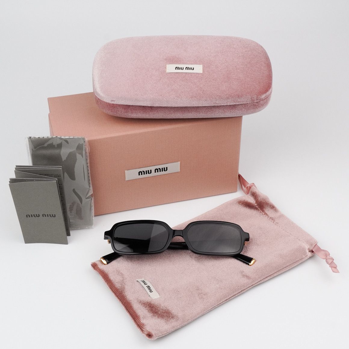 Miu Miu NEW Miu Miu MU11ZSF 16K5S0 REGARD Unisex Sunglasses Size ONE SIZE - 10 Thumbnail