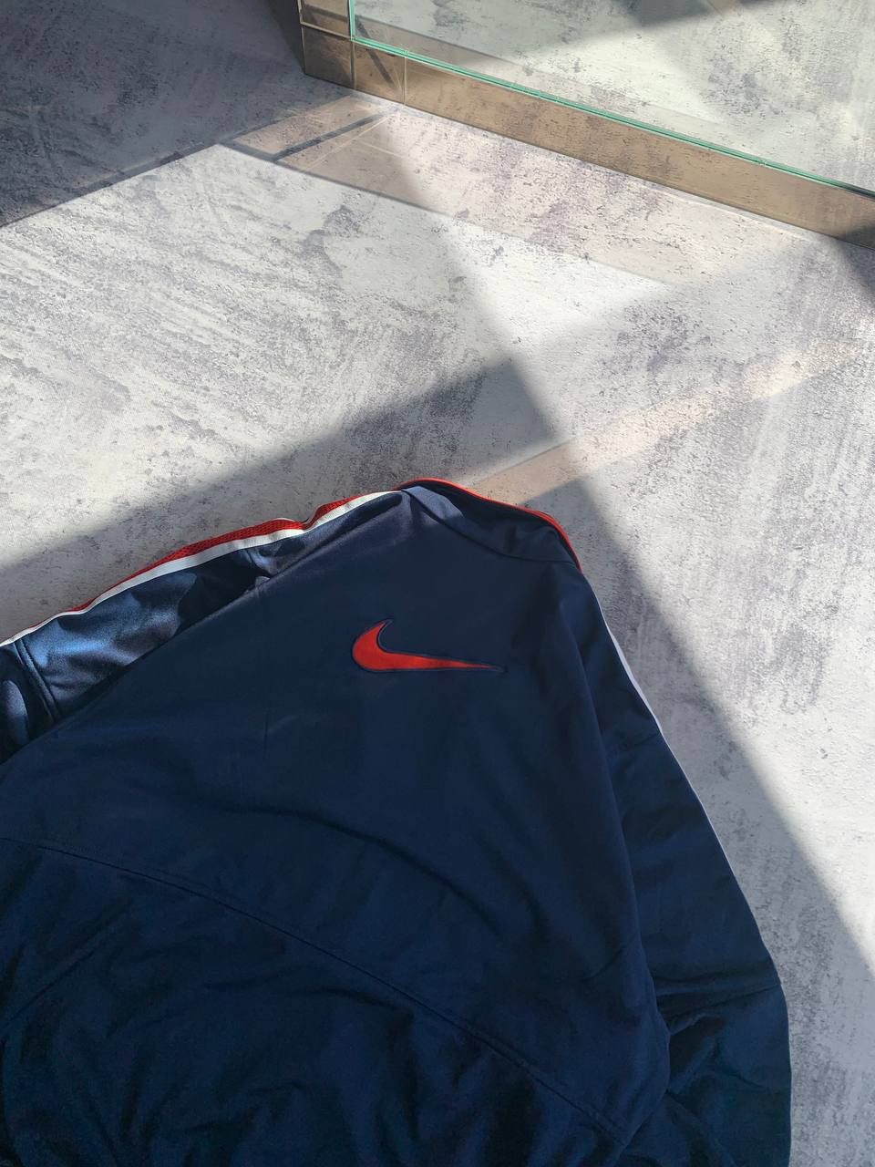 Nike Vintage Nike Track Jacket 00s Swoosh Y2K Striped Size US L / EU 52-54 / 3 - 7 Thumbnail