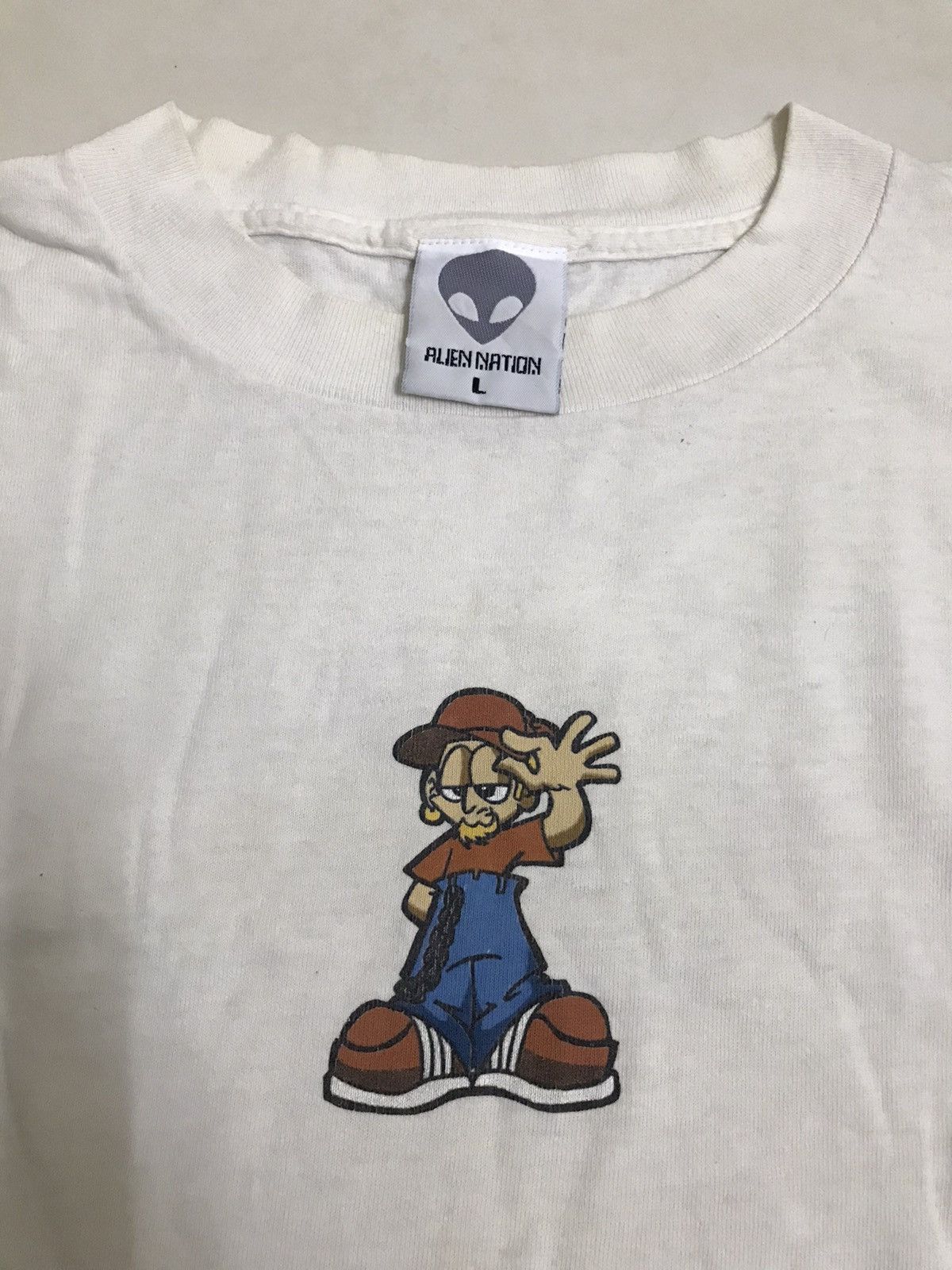 Alien Workshop × Vintage Vintage Alien Nation Skateboarding T-Shirt Made in USA Size US L / EU 52-54 / 3 - 1 Thumbnail