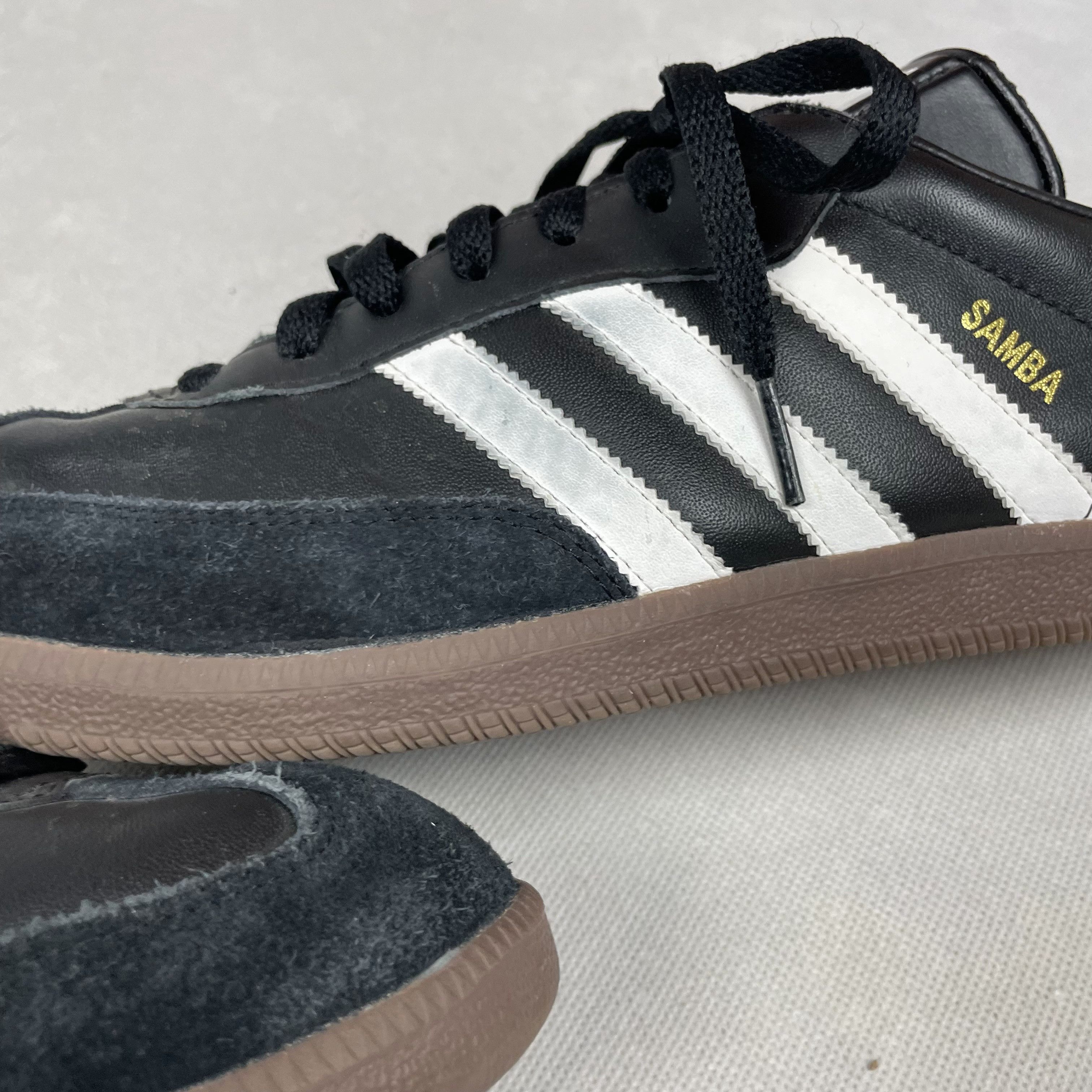 Adidas Adidas Samba 019000 Men Black White Leather Sneaker Shoes 12 Size US 12 / EU 45 - 7 Thumbnail