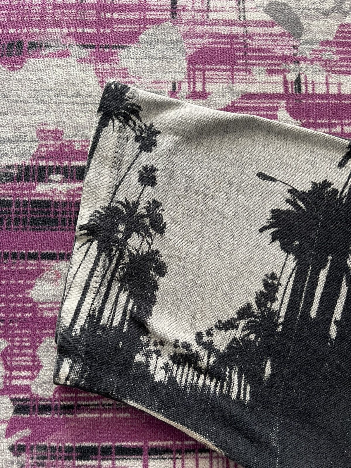 Vintage VINTAGE 90S HOLLYWOOD WAYNE SAMUEL FULL PRINT VERY RARE Size US L / EU 52-54 / 3 - 9 Thumbnail