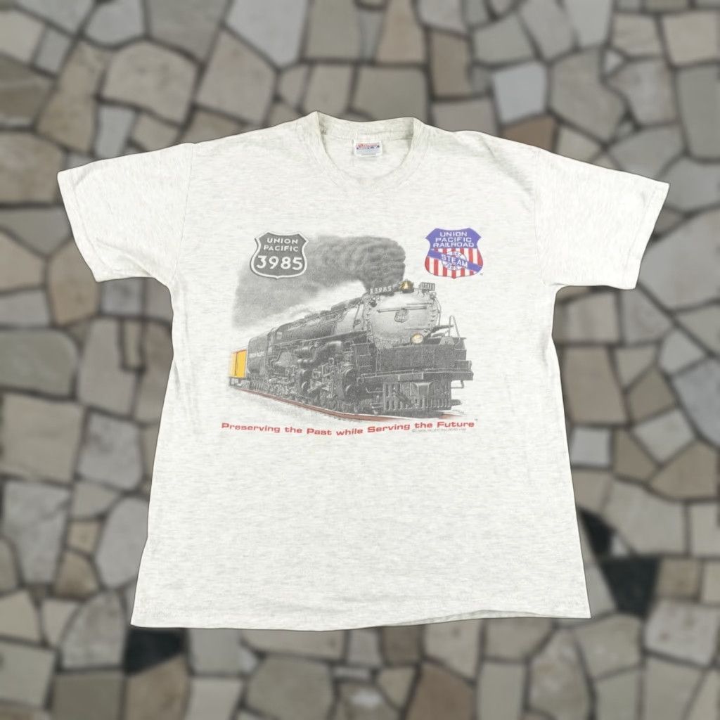 Hanes VINTAGE Hanes Train Shirt Cotton Gray 90s Transportation Railroad Steam Engine Short Sleeve Mens Medium Size US M / EU 48-50 / 2 - 1 Thumbnail
