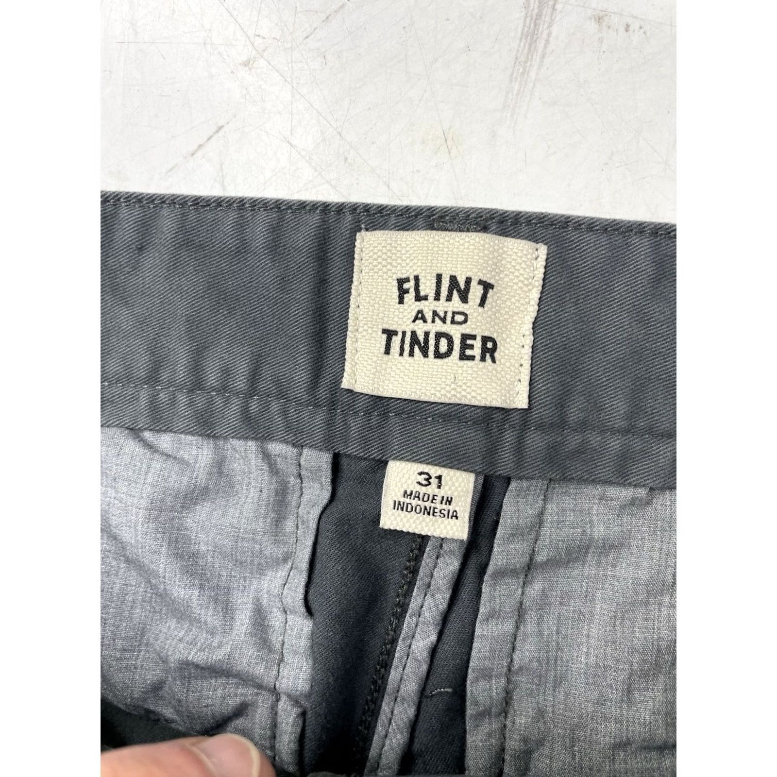 Flint And Tinder Flint and Tinder Shorts Mens 31 Gray Chino Pockets Canvas Casual 8” Size US 31 - 5 Thumbnail
